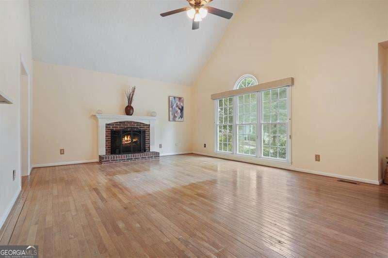 4 bedroom, 3 bathroom single family residence for sale at 4814 Hillside Court, Powder Springs, GA 30127 — photo 5
