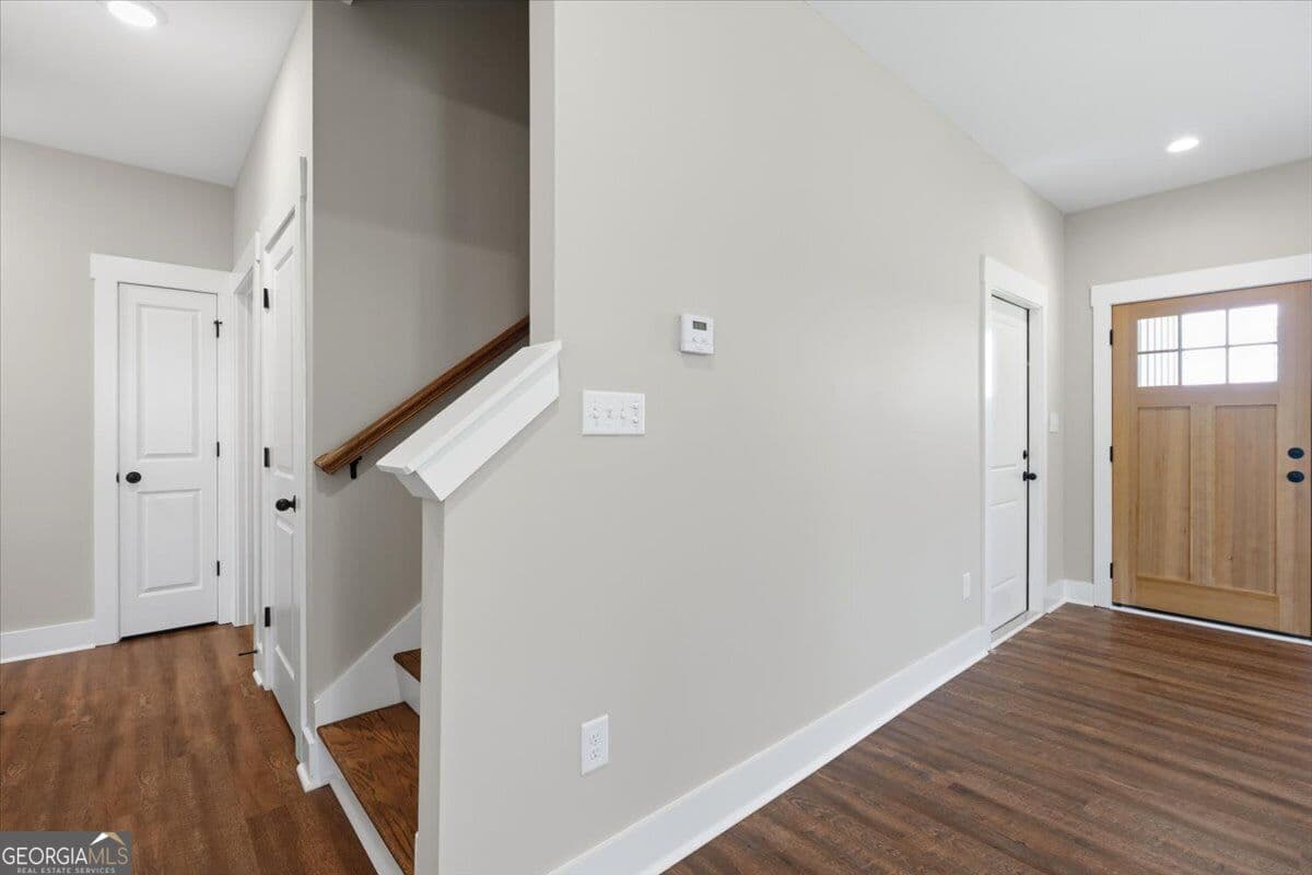 4 bedroom, 3.5 bathroom, 2,043 sq ft single family residence for sale at 142 Overland Way, Gray, GA 31032 — photo 10