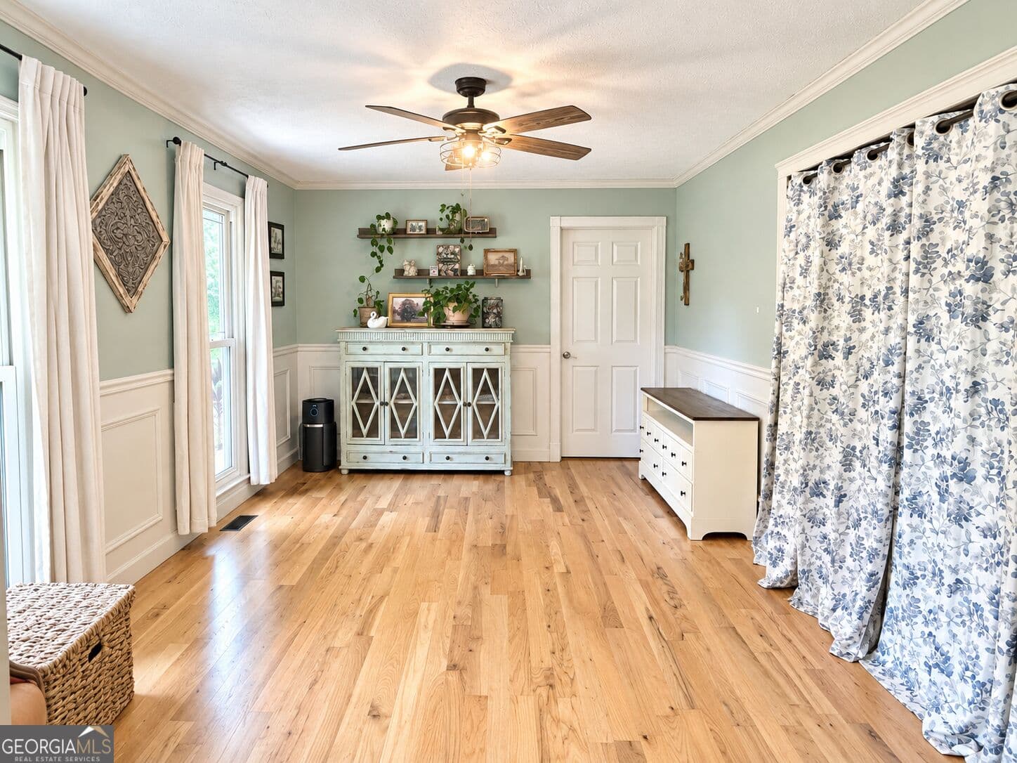 3 bedroom, 2 bathroom, 1,684 sq ft single family residence for sale at 914 Whooping Creek Road, Carrollton, GA 30116 — photo 3