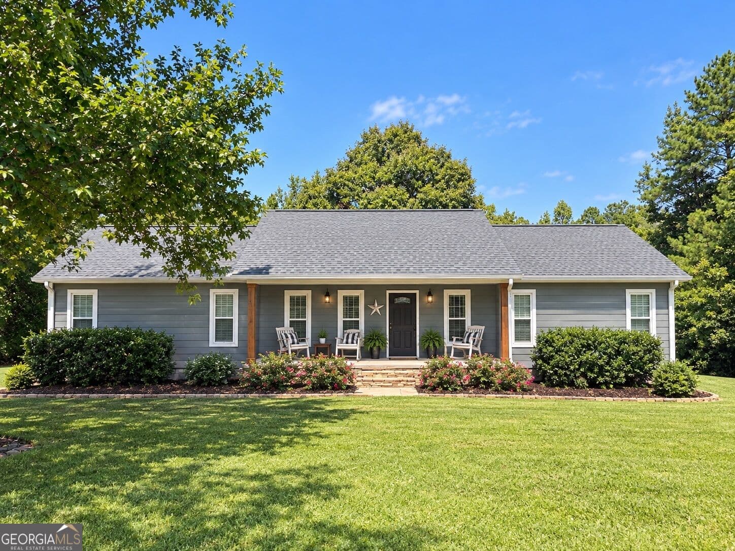 3 bedroom, 2 bathroom, 1,684 sq ft single family residence for sale at 914 Whooping Creek Road, Carrollton, GA 30116 — photo 1 of 24