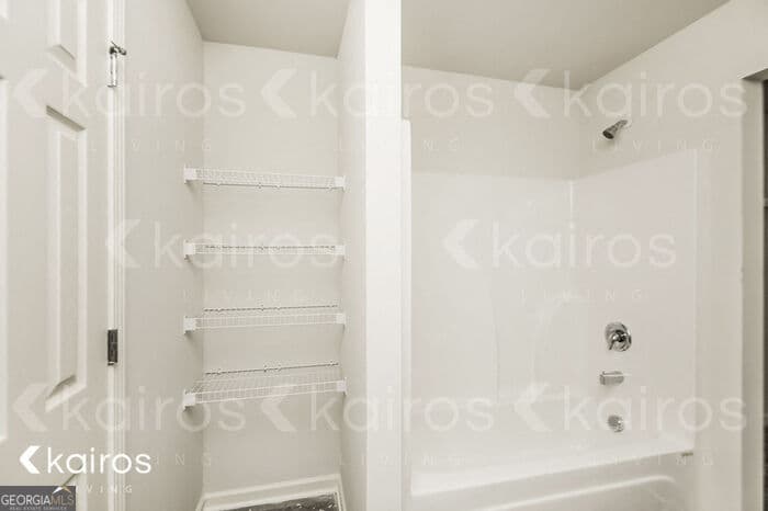 3 bedroom, 2.5 bathroom, 1,606 sq ft single family residence for rent at 618 Cartecay Drive, Calhoun, GA 30701 for $1,795 a month — photo 8
