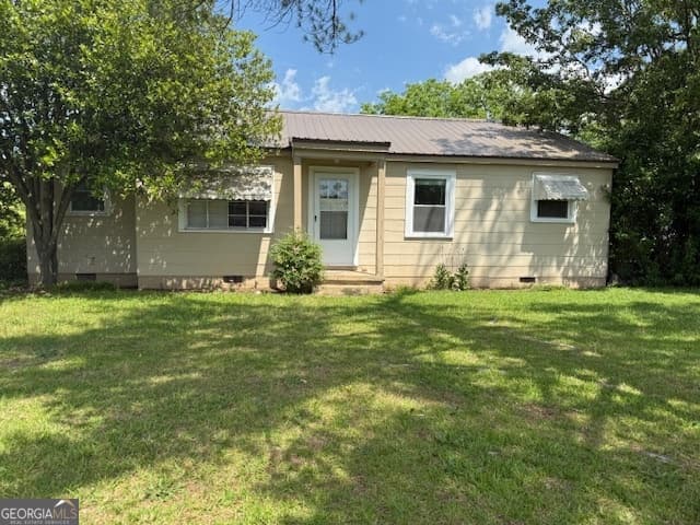 2 bedroom, 1 bathroom, 996 sq ft single family residence for rent at 135 Fairview Avenue, Hartwell, GA 30643 for $1,200 a month