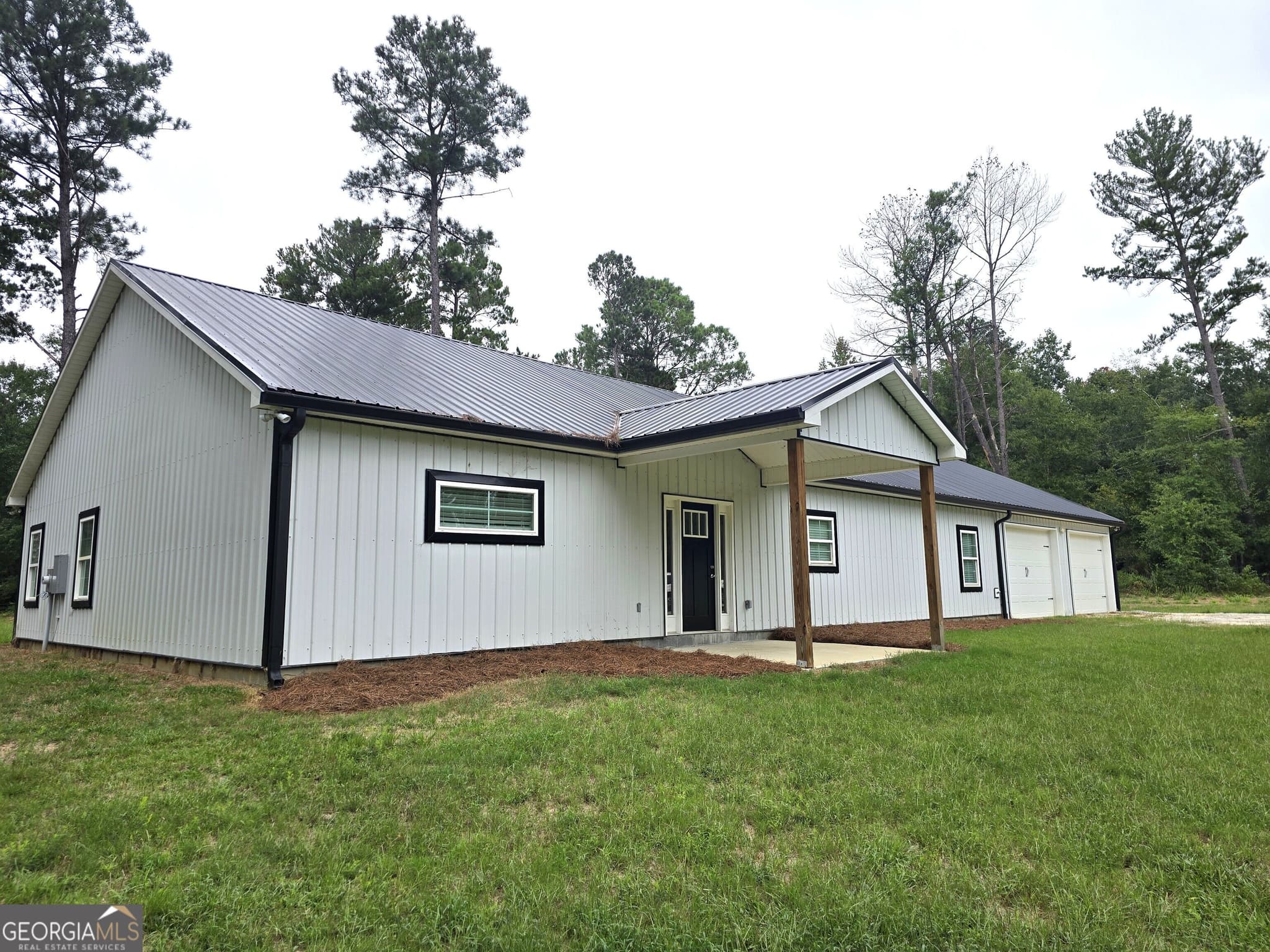 4 bedroom, 3 bathroom, 2,435 sq ft single family residence for sale at 169 E Sheppard Street, Stapleton, GA 30823