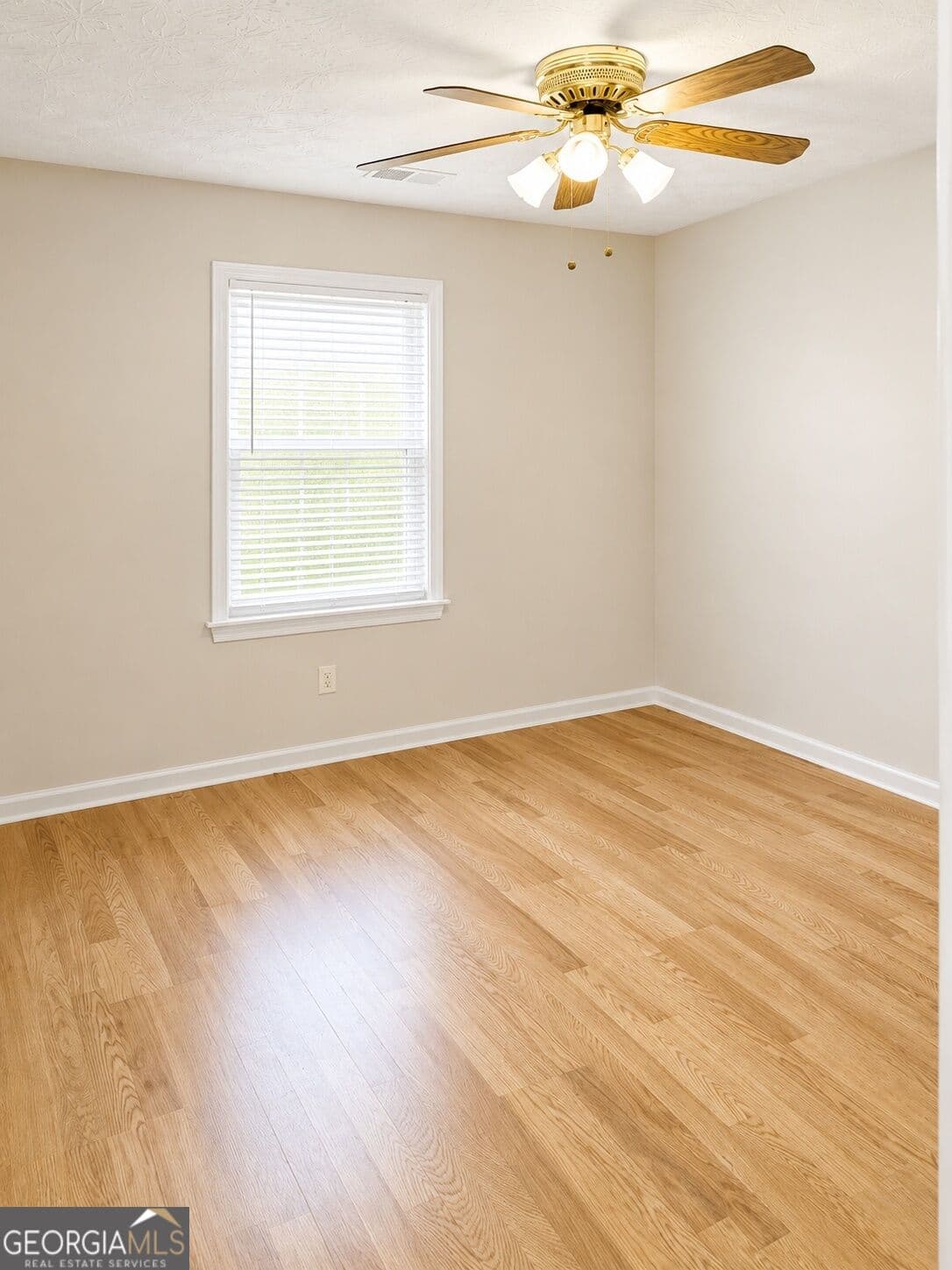 3 bedroom, 2 bathroom, 1,486 sq ft duplex for rent at 341 Freeport Drive, Lawrenceville, GA 30046 for $1,695 a month — photo 4