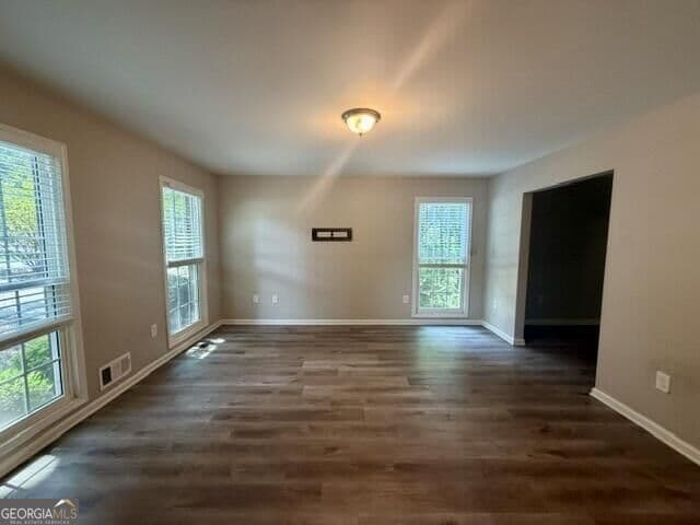 4 bedroom, 2.5 bathroom, 2,830 sq ft single family residence for sale at 1925 Geyser Trace, Lawrenceville, GA 30044 — photo 3