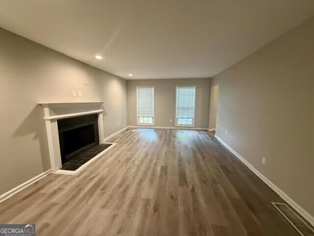 4 bedroom, 2.5 bathroom, 2,830 sq ft single family residence for sale at 1925 Geyser Trace, Lawrenceville, GA 30044 — photo 4