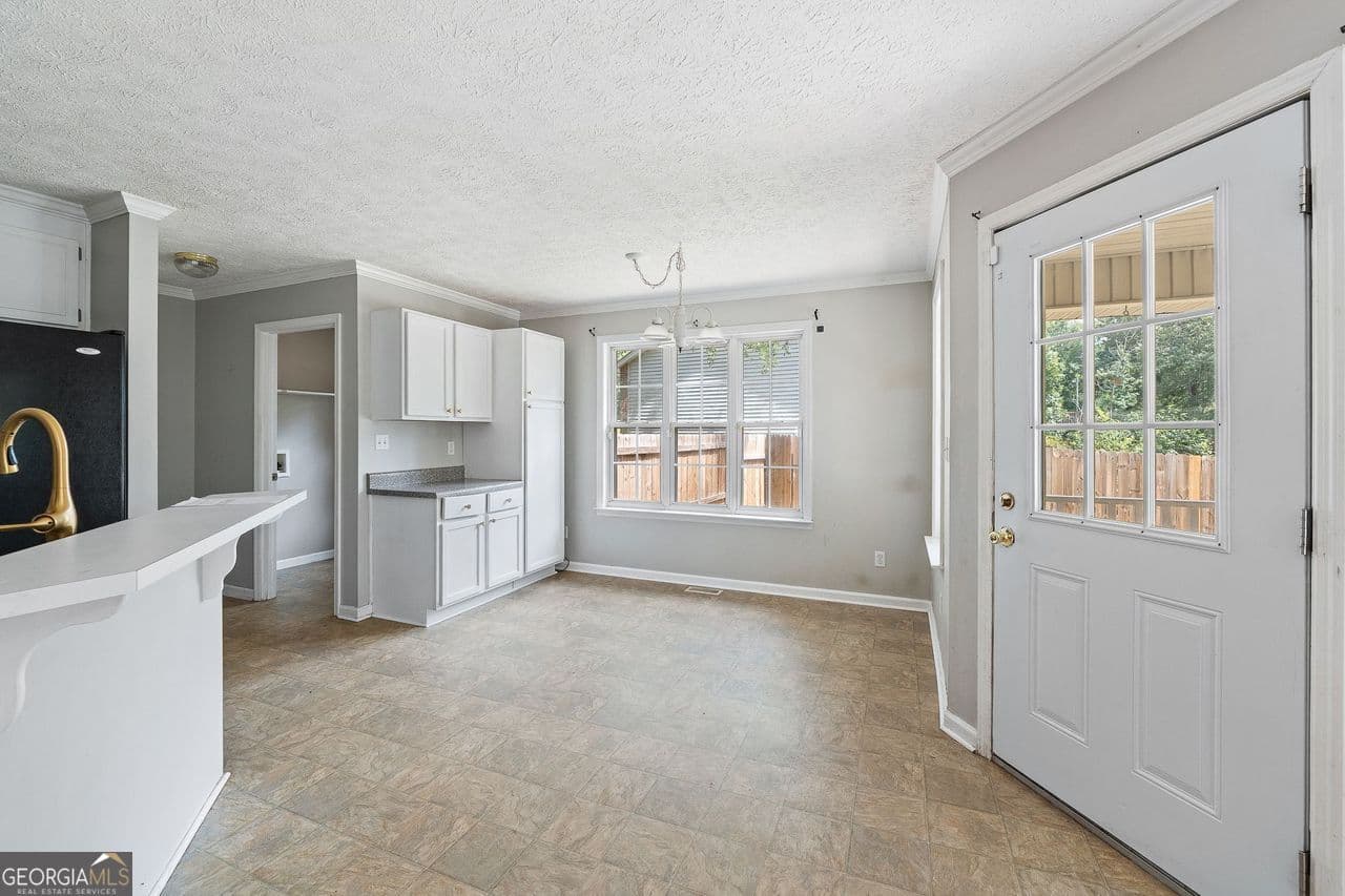 3 bedroom, 2 bathroom, 1,526 sq ft single family residence under contract at 107 Oakwood Drive, Harlem, GA 30814 — photo 8
