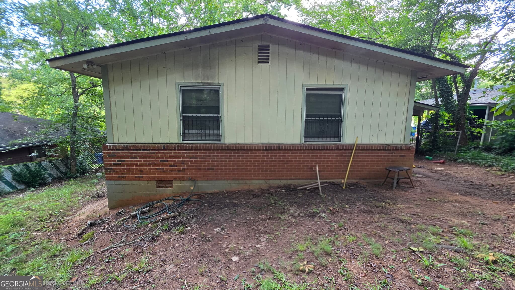 3 bedroom, 1.5 bathroom, 950 sq ft single family residence for sale at 2229 Polar Rock Place, Atlanta, GA 30315 — photo 2