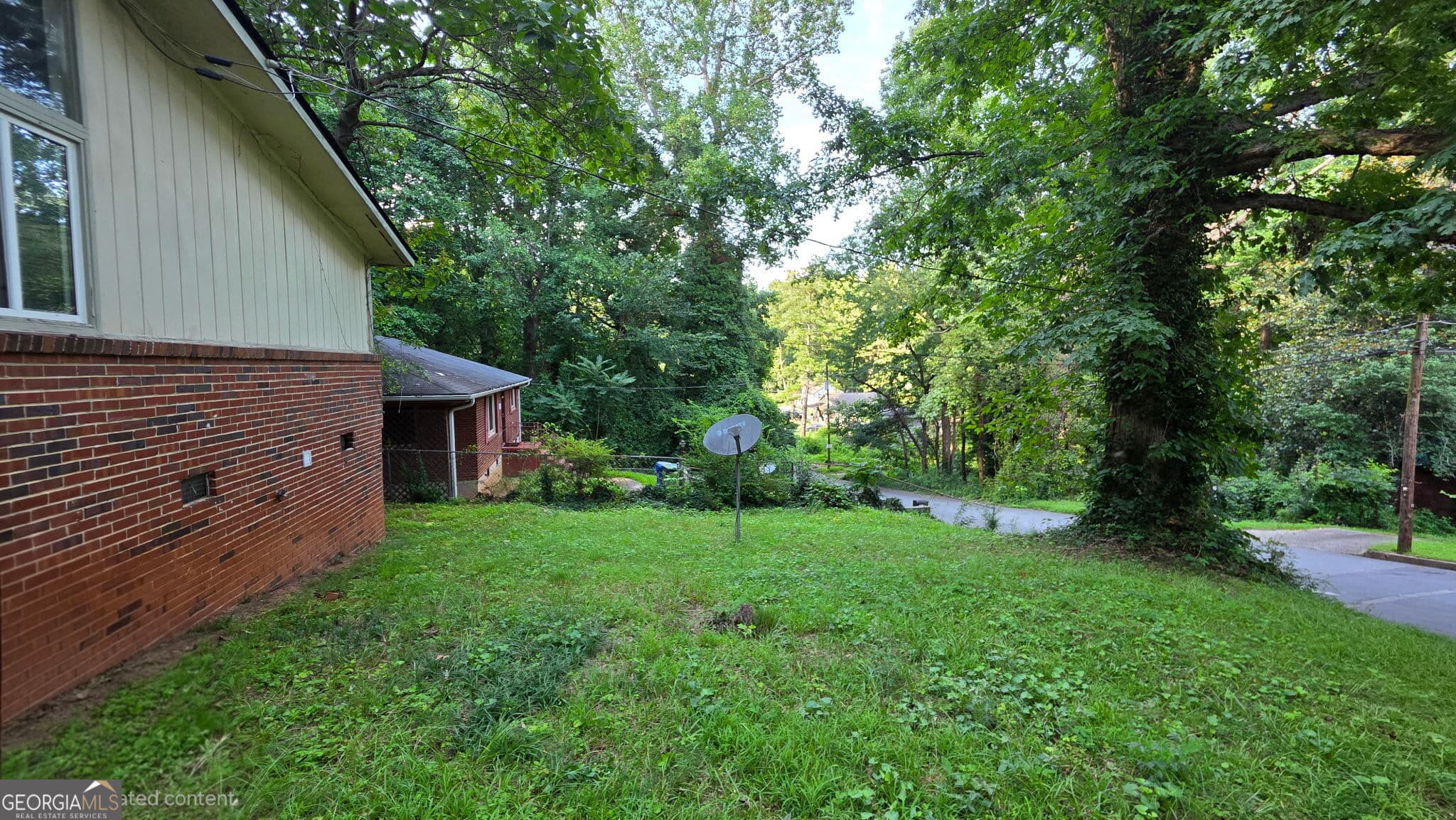 3 bedroom, 1.5 bathroom, 950 sq ft single family residence for sale at 2229 Polar Rock Place, Atlanta, GA 30315 — photo 6