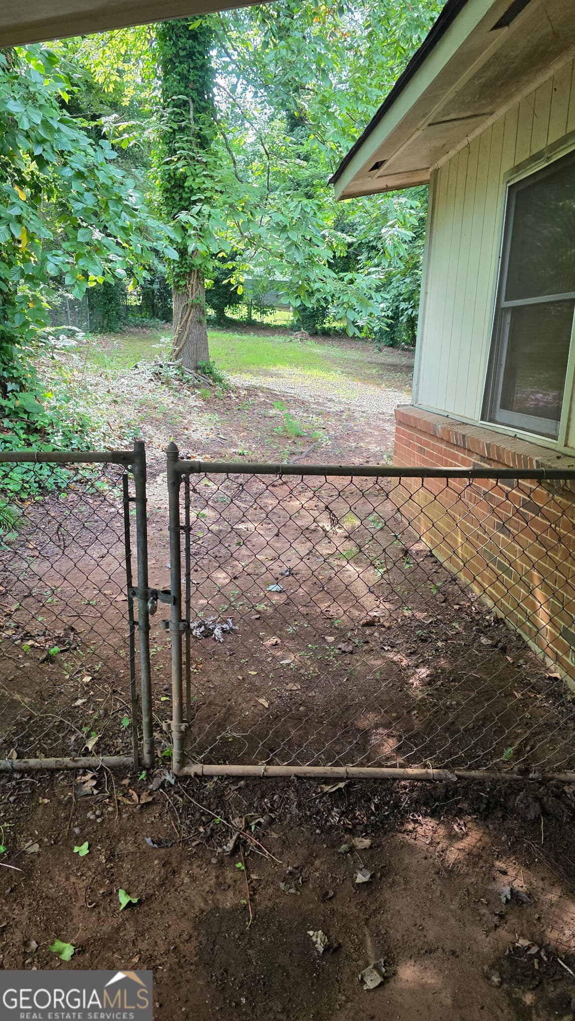 3 bedroom, 1.5 bathroom, 950 sq ft single family residence for sale at 2229 Polar Rock Place, Atlanta, GA 30315 — photo 5