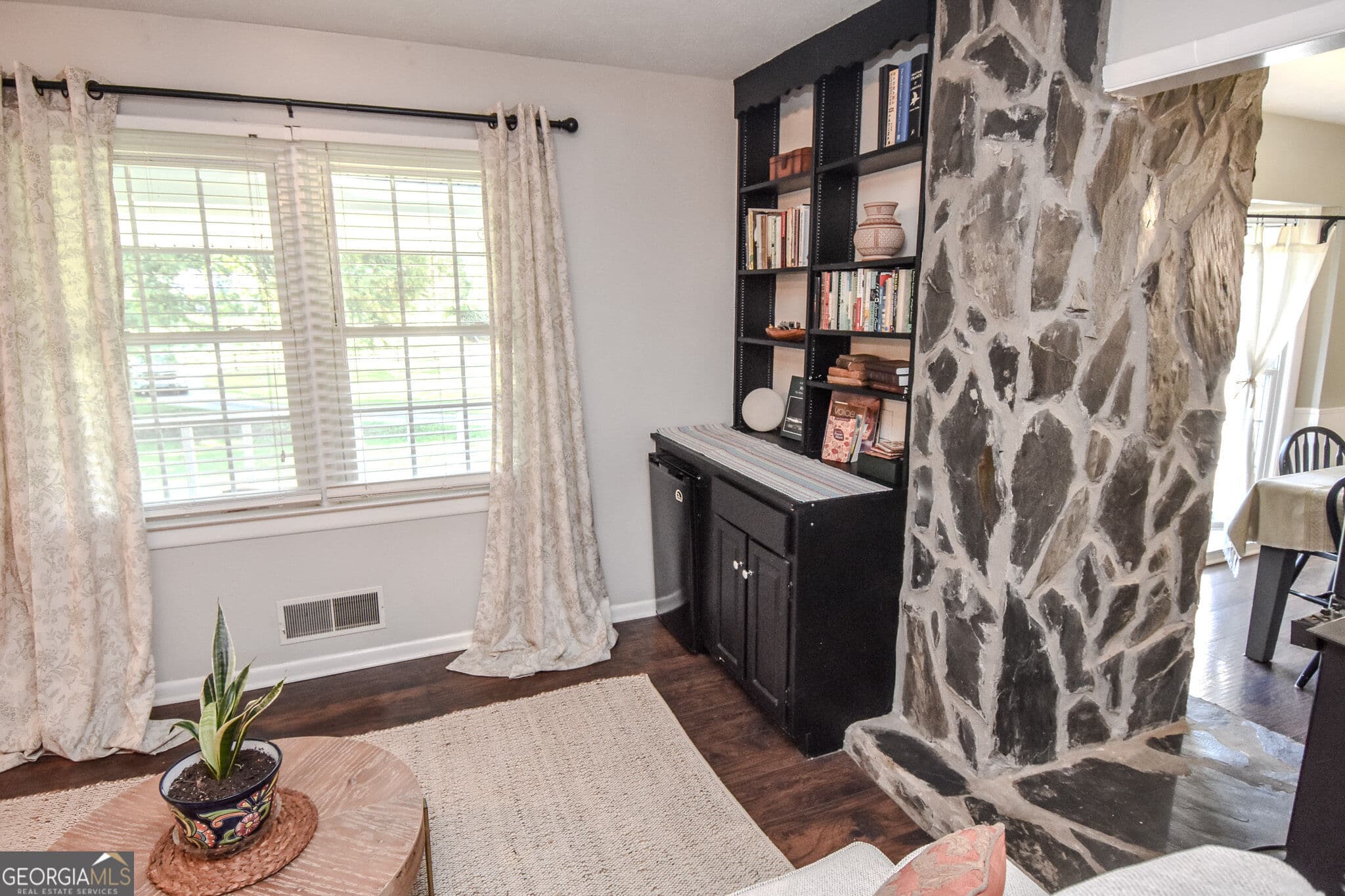 3 bedroom, 2 bathroom, 2,693 sq ft single family residence for sale at 512 Hood Road, Concord, GA 30206 — photo 9