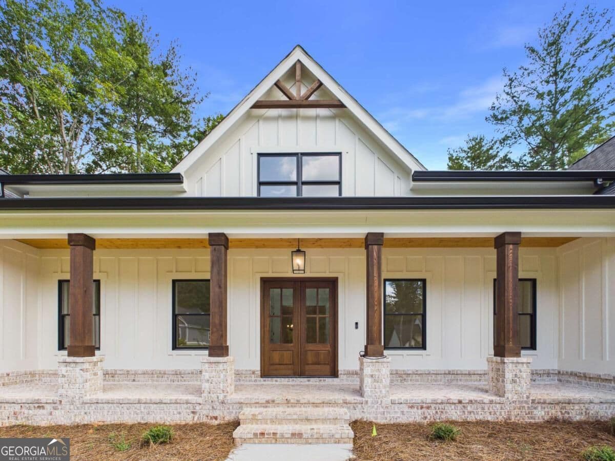 5 bedroom, 5 bathroom, 6,063 sq ft single family residence for sale at 469 Oakwood Way, Blairsville, GA 30512 — photo 6