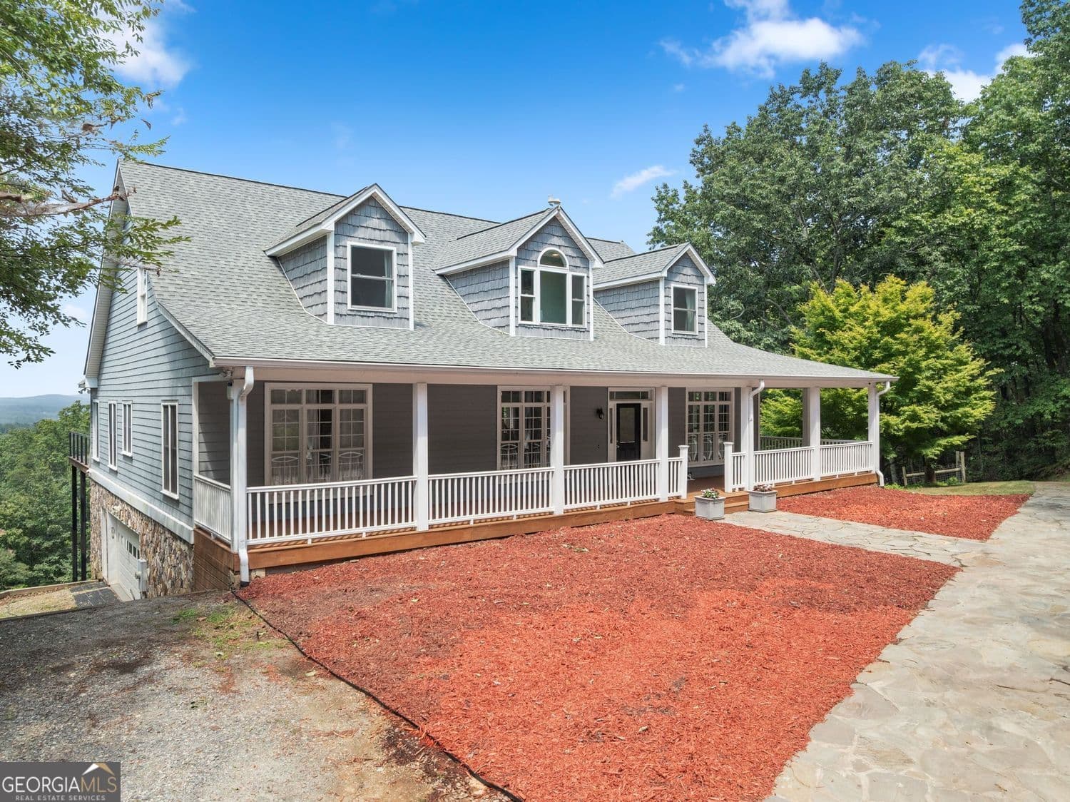 6 bedroom, 4 bathroom, 5,176 sq ft single family residence for sale at 265 Lynda Lane, Cleveland, GA 30528