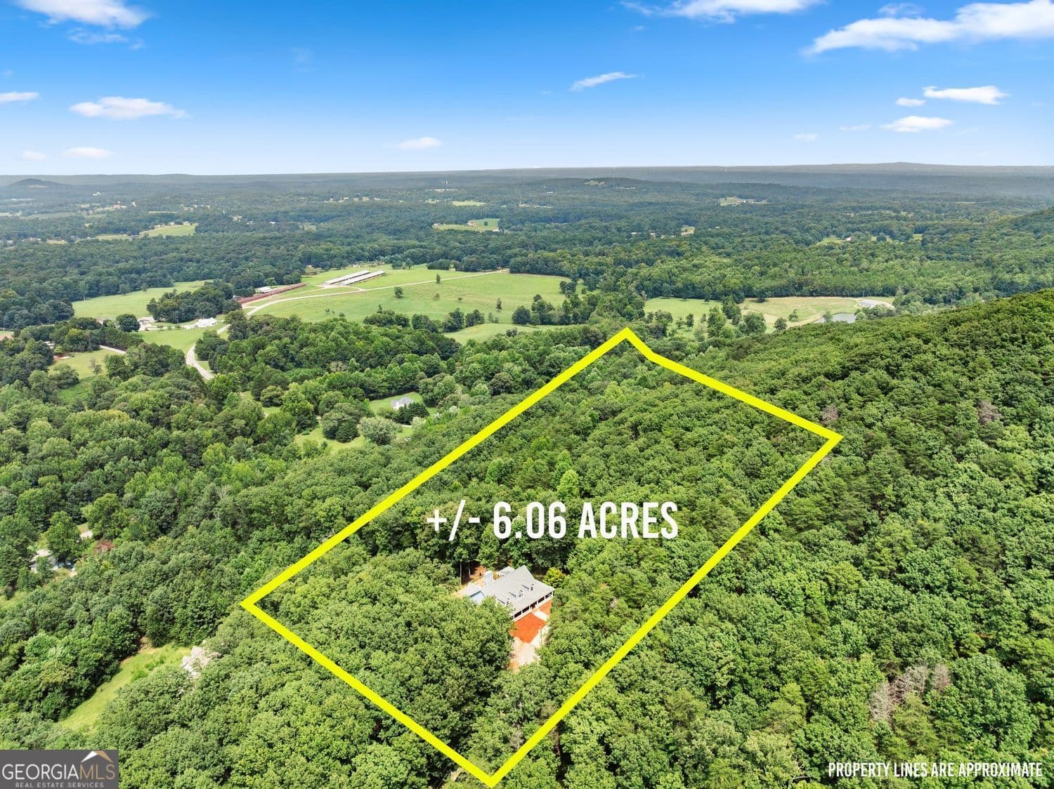 6 bedroom, 4 bathroom, 5,176 sq ft single family residence for sale at 265 Lynda Lane, Cleveland, GA 30528 — photo 5