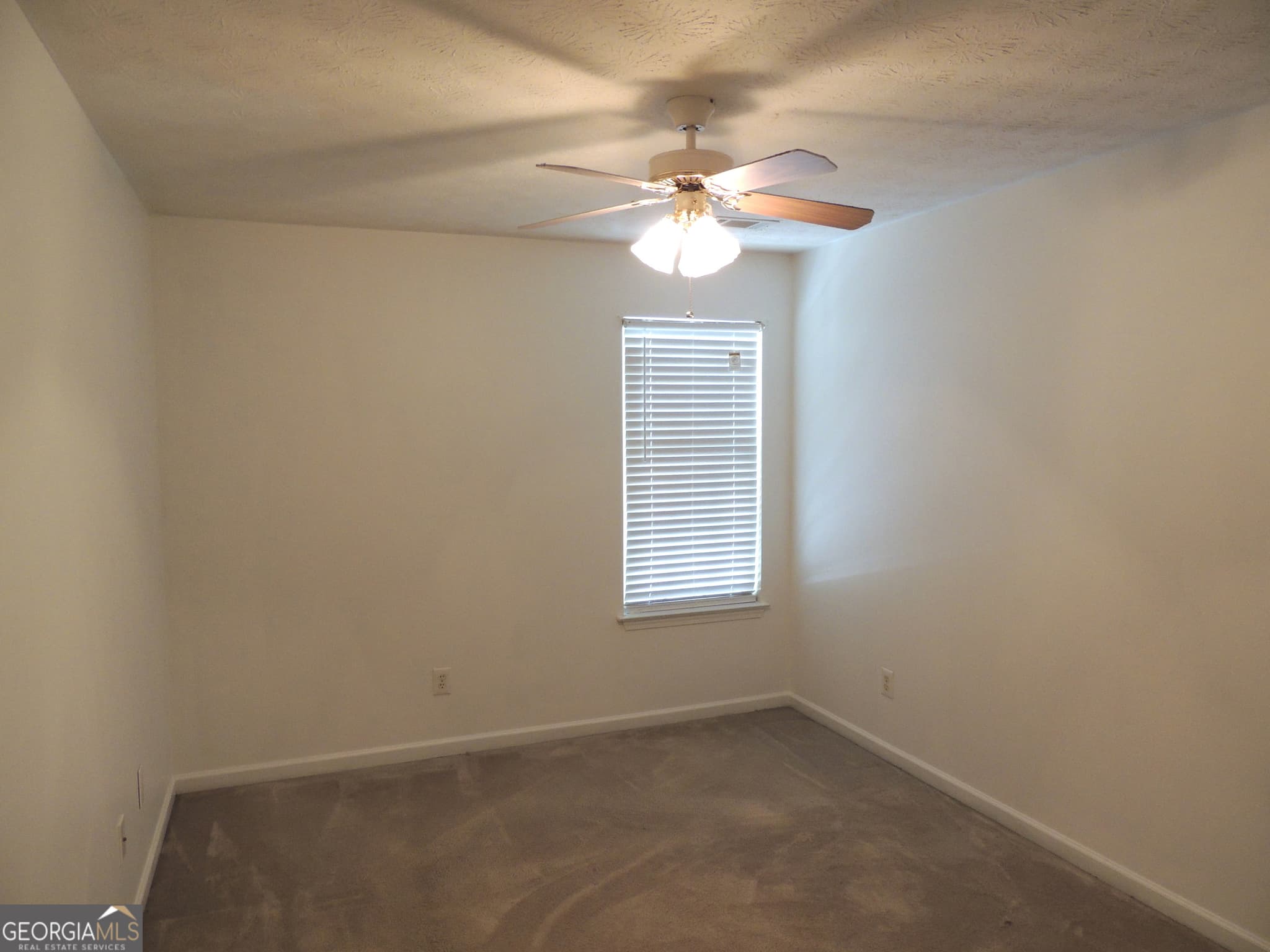3 bedroom, 2 bathroom, 1,410 sq ft single family residence for rent at 260 Mountainview Drive, Covington, GA 30016 for $1,995 a month — photo 8