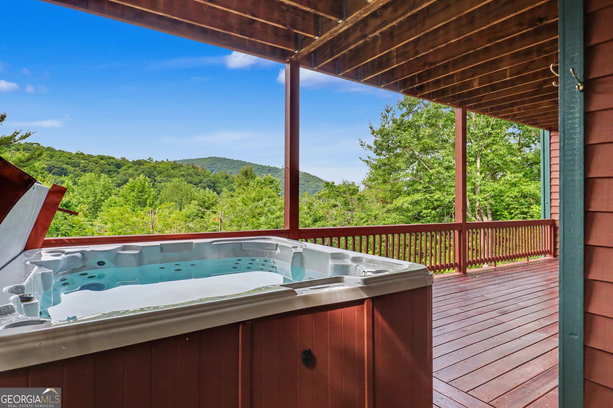 3 bedroom, 5.5 bathroom, 3,221 sq ft cabin,single family residence for sale at 59 Dalton Drive, Dillard, GA 30537 — photo 6