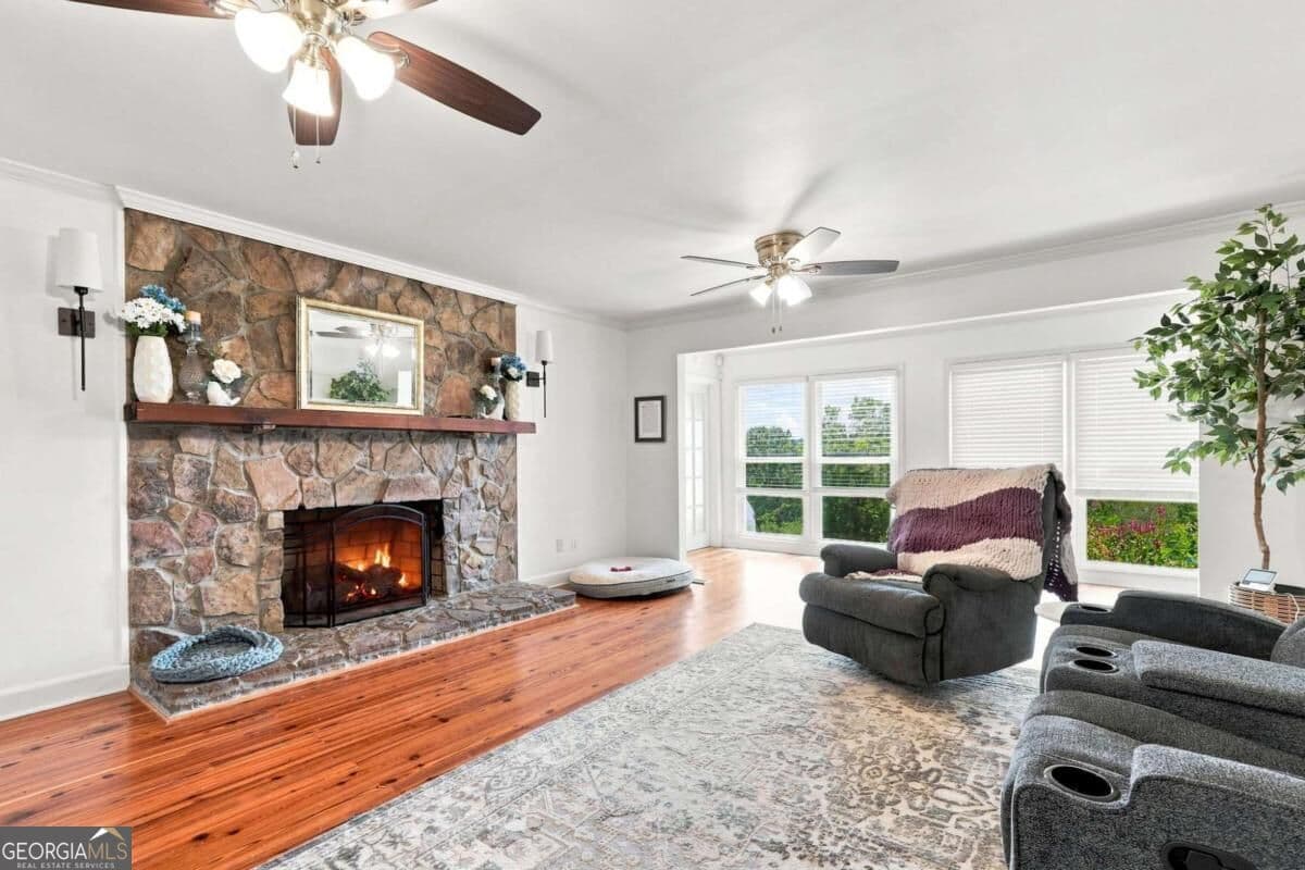 3 bedroom, 2.5 bathroom, 2,464 sq ft single family residence for sale at 3099 Hornage Road, Ball Ground, GA 30107 — photo 7