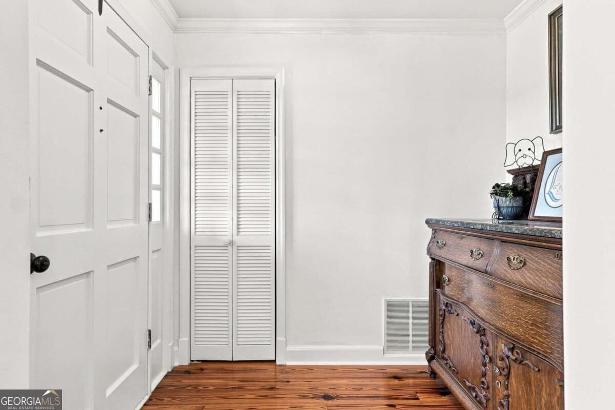 3 bedroom, 2.5 bathroom, 2,464 sq ft single family residence for sale at 3099 Hornage Road, Ball Ground, GA 30107 — photo 3