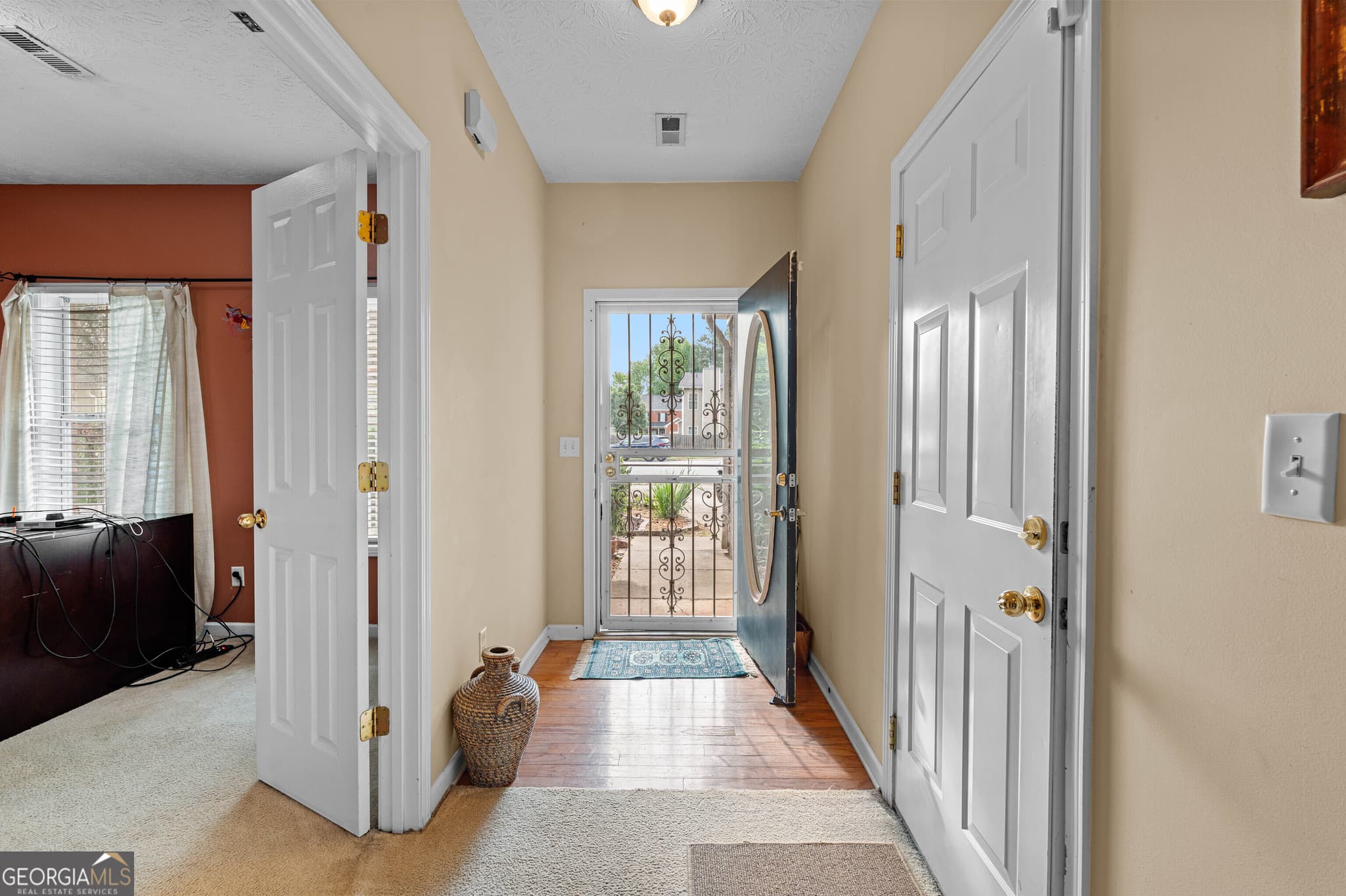 3 bedroom, 3 bathroom, 1,714 sq ft single family residence for sale at 635 Shadowmoore Drive, Riverdale, GA 30274 — photo 7