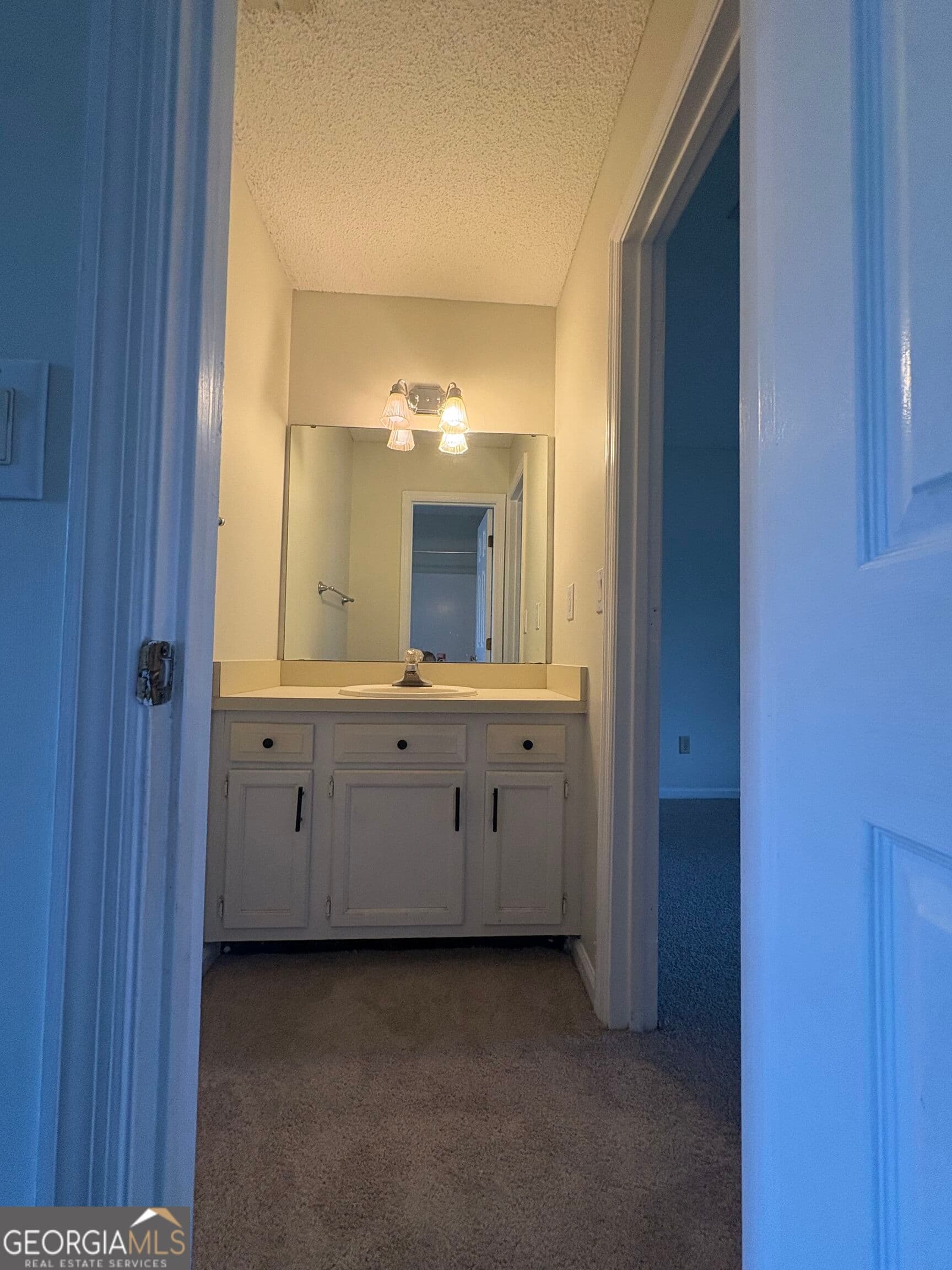 4 bedroom, 2 bathroom, 1,566 sq ft single family residence for rent at 303 Holly Court, Kingsland, GA 31548 for $2,100 a month — photo 5