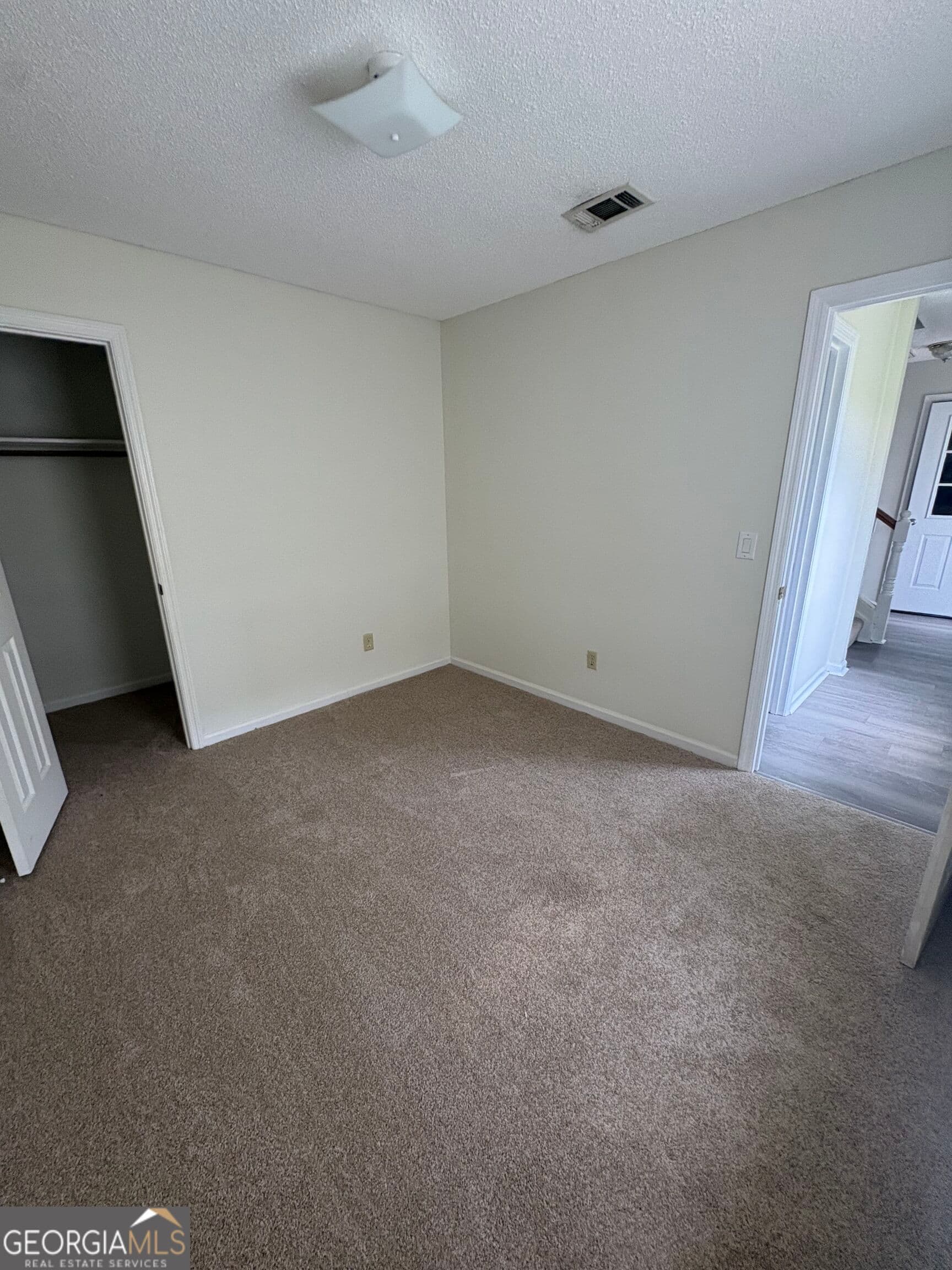 4 bedroom, 2 bathroom, 1,566 sq ft single family residence for rent at 303 Holly Court, Kingsland, GA 31548 for $2,100 a month — photo 8