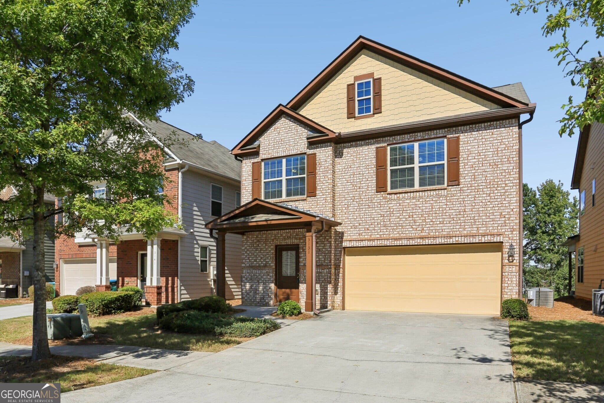 4 bedroom, 2.5 bathroom, 2,368 sq ft single family residence for sale at 3131 Wildberry Run Lane, Snellville, GA 30078 — photo 2
