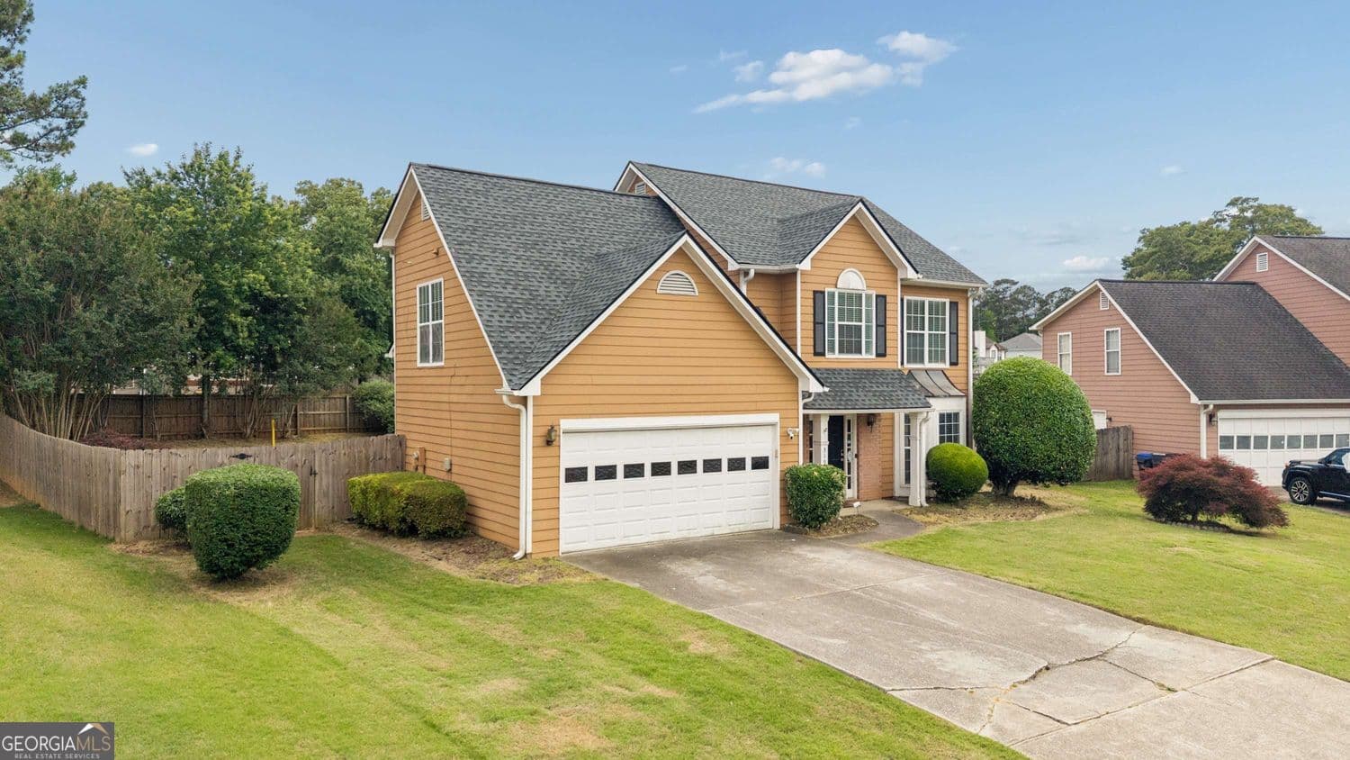 3 bedroom, 2.5 bathroom, 2,048 sq ft single family residence sold at 3192 Dunlin Way, Lawrenceville, GA 30044