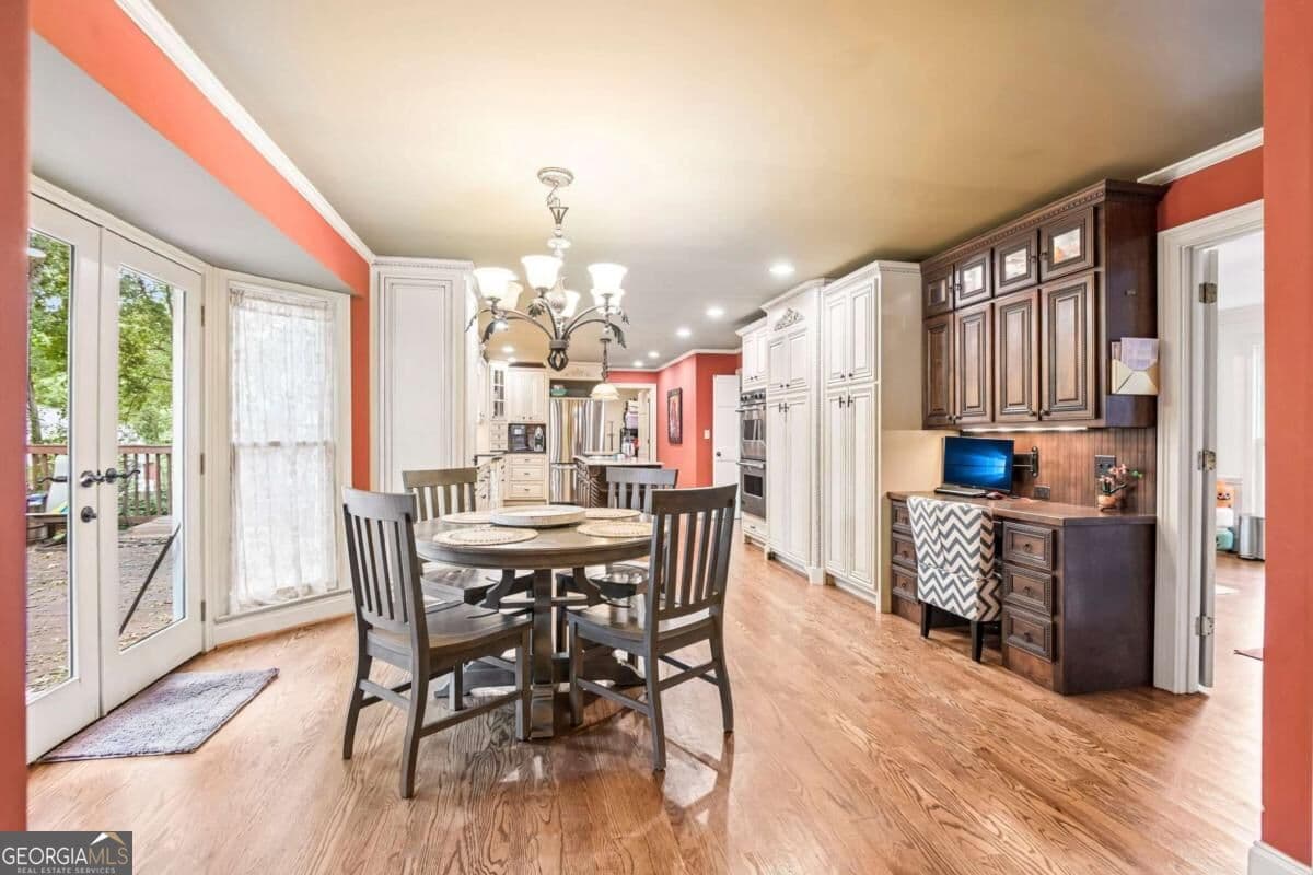 4 bedroom, 2.5 bathroom, 3,656 sq ft single family residence for sale at 3804 Club Forest Drive, Peachtree Corners, GA 30092 — photo 9