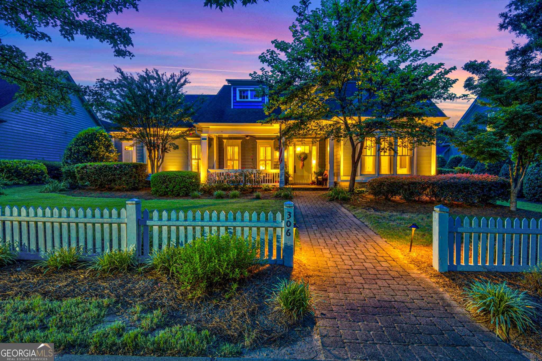 4 bedroom, 3 bathroom, 3,158 sq ft single family residence sold at 306 Horseshoe Bend, Statham, GA 30666