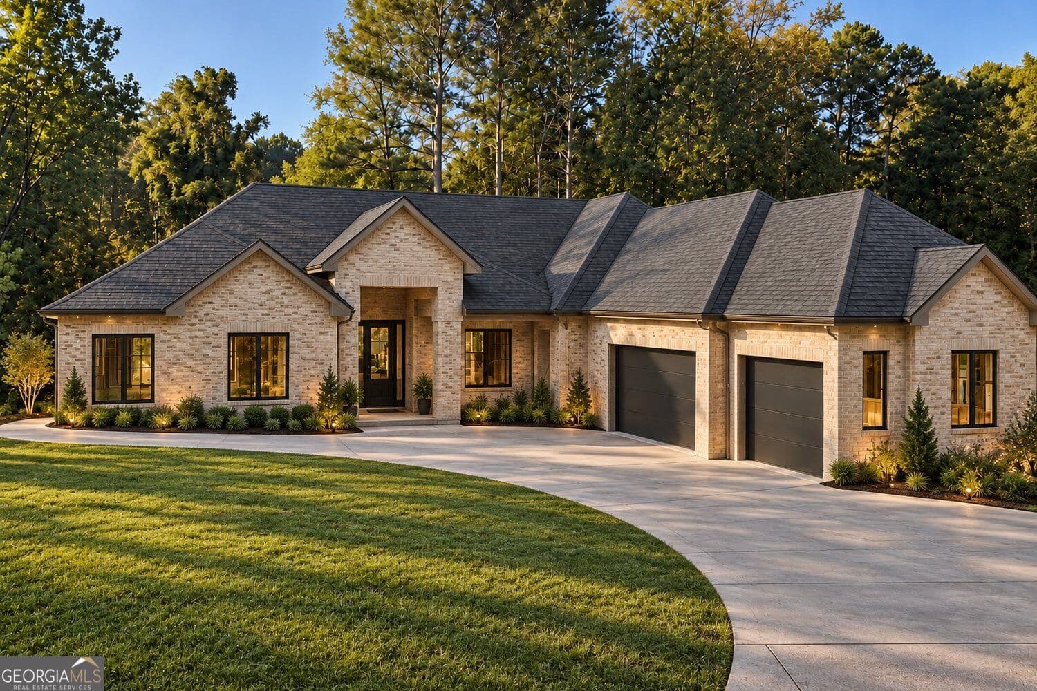 5 bedroom, 6 bathroom, 6,617 sq ft single family residence for sale at 4986 Kanawha Bluffs, Stone Mountain, GA 30087 — photo 2