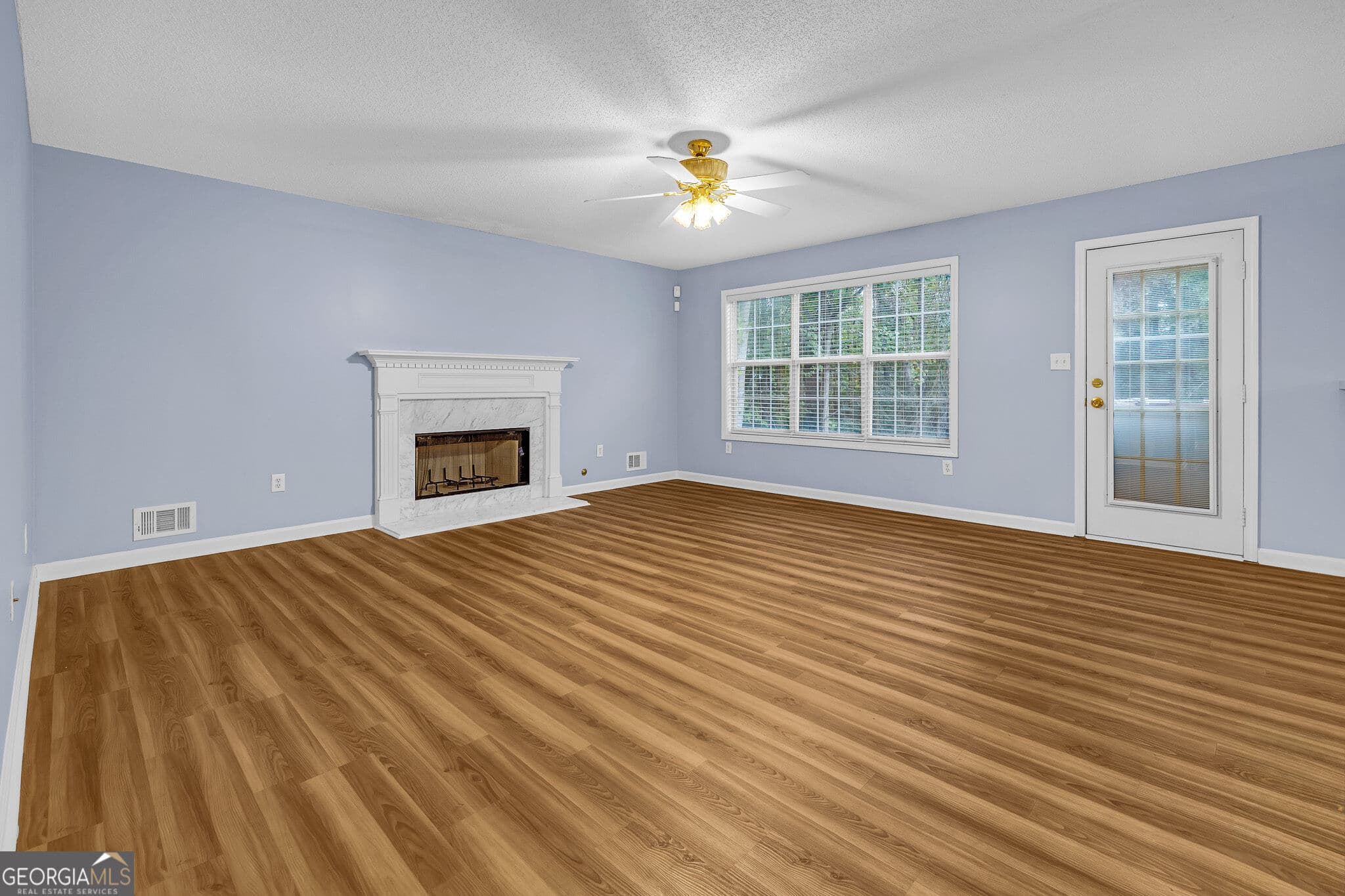 4 bedroom, 2.5 bathroom, 2,890 sq ft single family residence for rent at 270 Brook Hollow Drive, Mcdonough, GA 30252 for $2,600 a month — photo 7