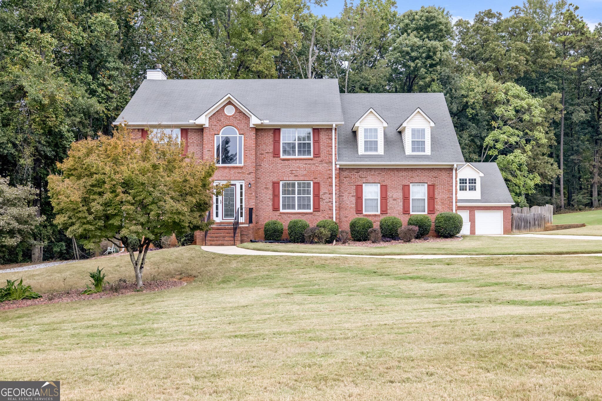 4 bedroom, 2.5 bathroom, 2,890 sq ft single family residence for rent at 270 Brook Hollow Drive, Mcdonough, GA 30252 for $2,600 a month