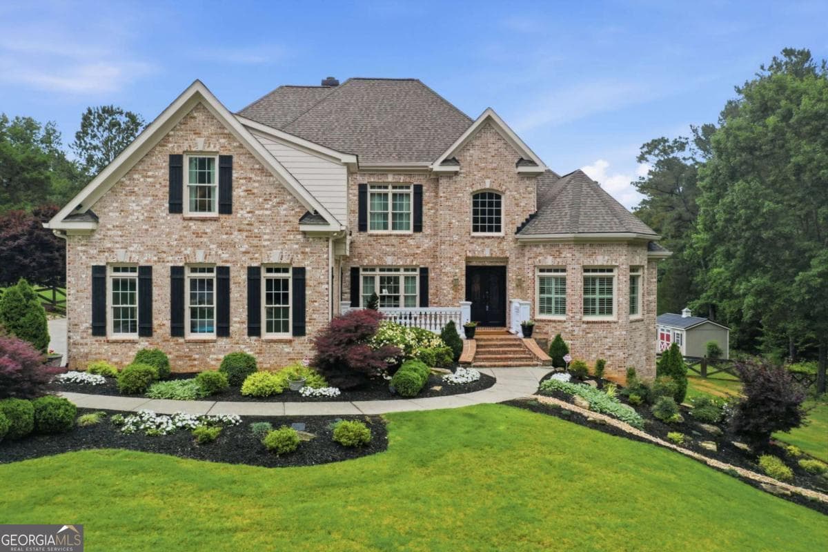 6 bedroom, 4.5 bathroom, 6,477 sq ft single family residence sold at 2950 Callie Still Road, Lawrenceville, GA 30045