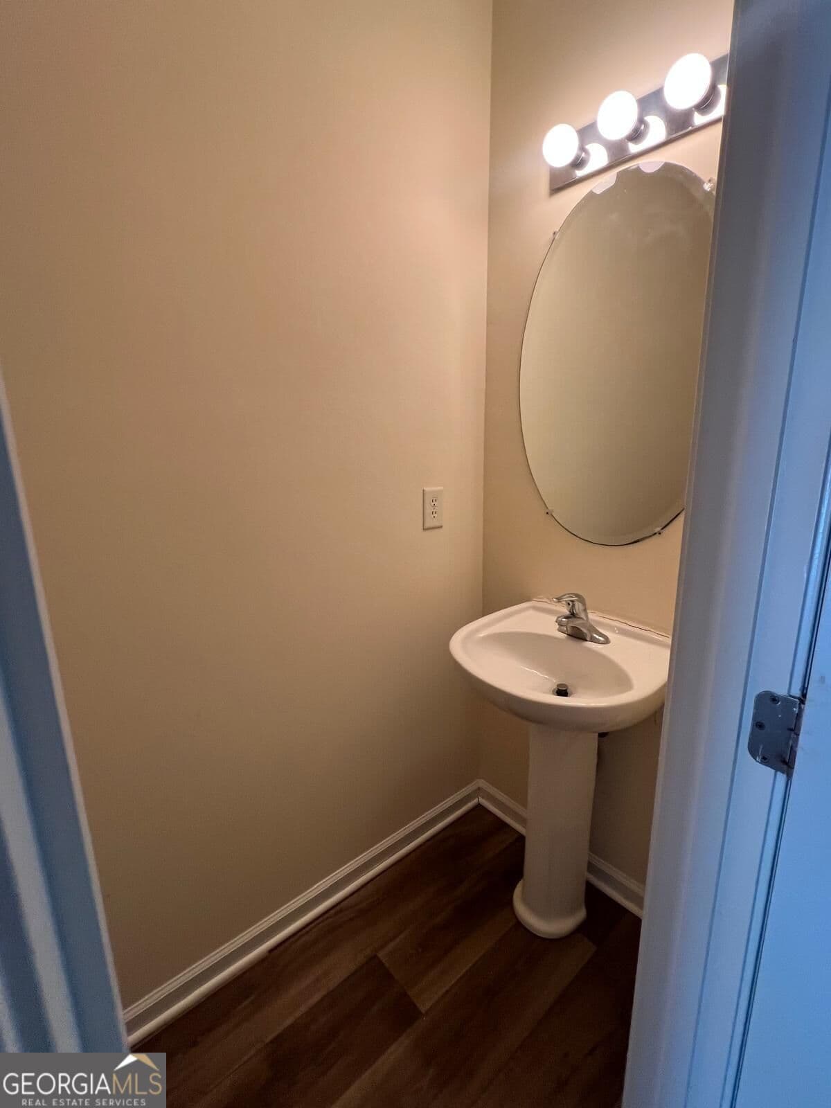 2 bedroom, 2.5 bathroom, 1,706 sq ft single family residence for rent at 5080 Lower Elm Street, South Fulton, GA 30349 for $1,700 a month — photo 3