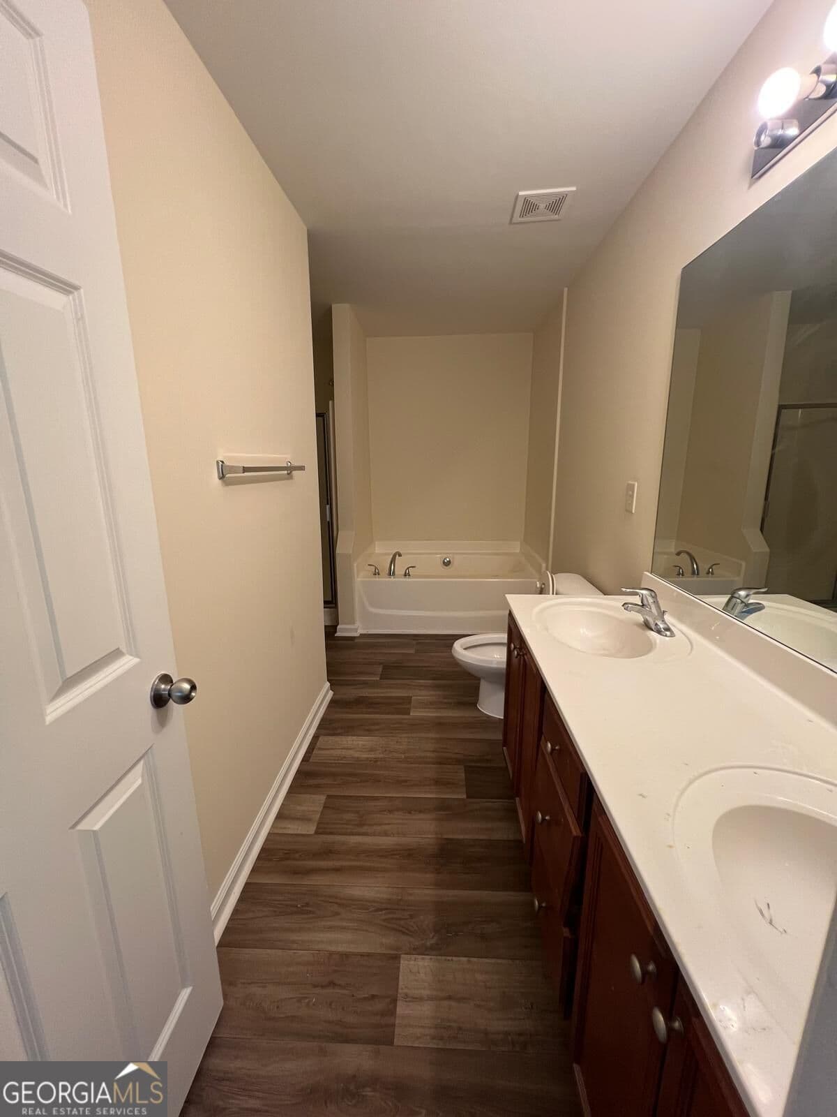 2 bedroom, 2.5 bathroom, 1,706 sq ft single family residence for rent at 5080 Lower Elm Street, South Fulton, GA 30349 for $1,700 a month — photo 10