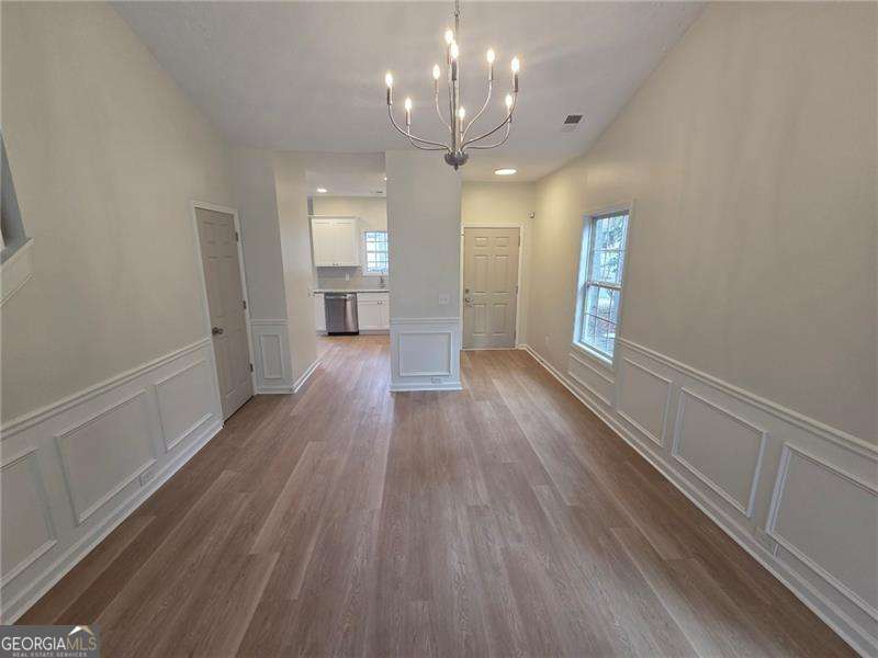 3 bedroom, 2.5 bathroom, 1,550 sq ft townhouse for sale at 2555 Flat Shoals Road 2701, Atlanta, GA 30349 — photo 6