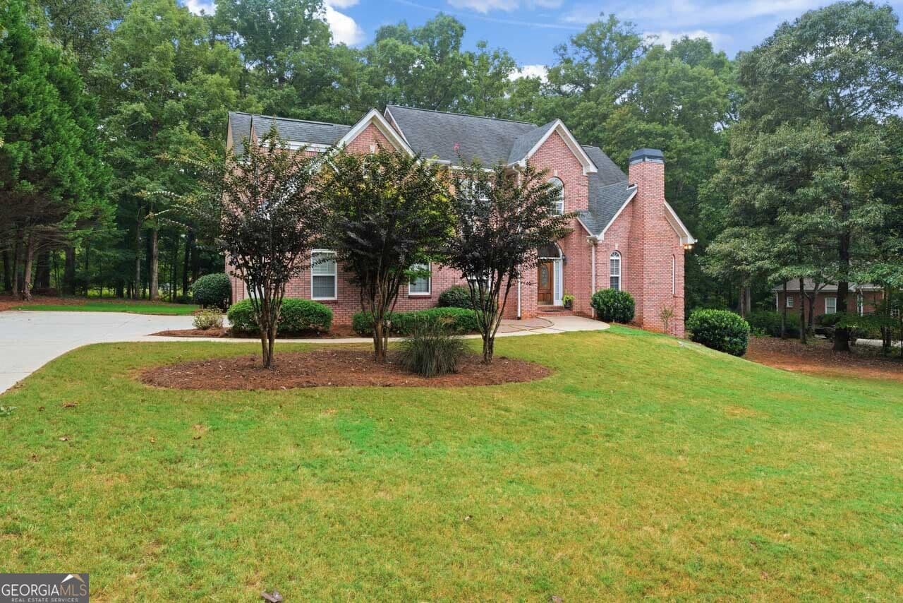 3 bedroom, 2.5 bathroom, 3,435 sq ft single family residence for sale at 1114 Charleston Ridge, Mcdonough, GA 30252 — photo 2
