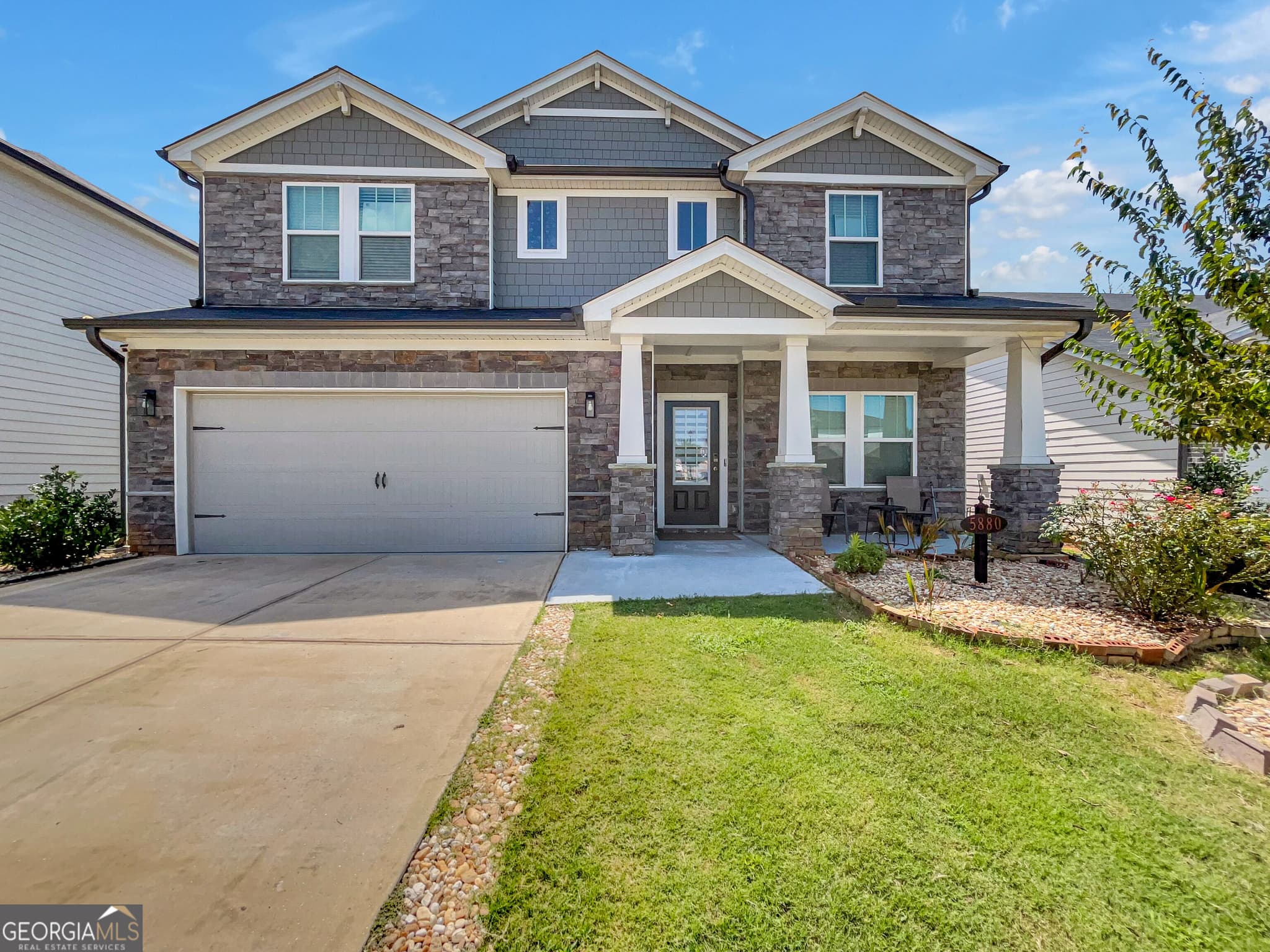 5 bedroom, 3 bathroom, 3,129 sq ft single family residence for sale at 5880 Hackberry Lane, Braselton, GA 30517 — photo 5