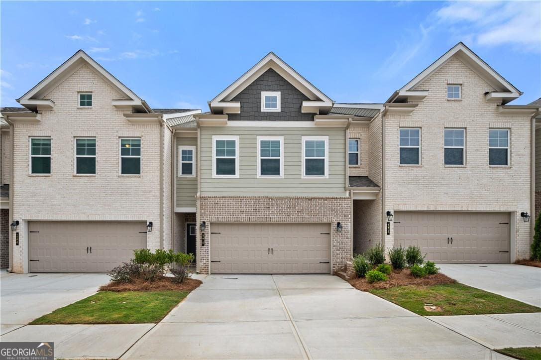 3 bedroom, 2.5 bathroom, 1,849 sq ft townhouse for sale at 241 Abbotts Crossing Circle, Conyers, GA 30094