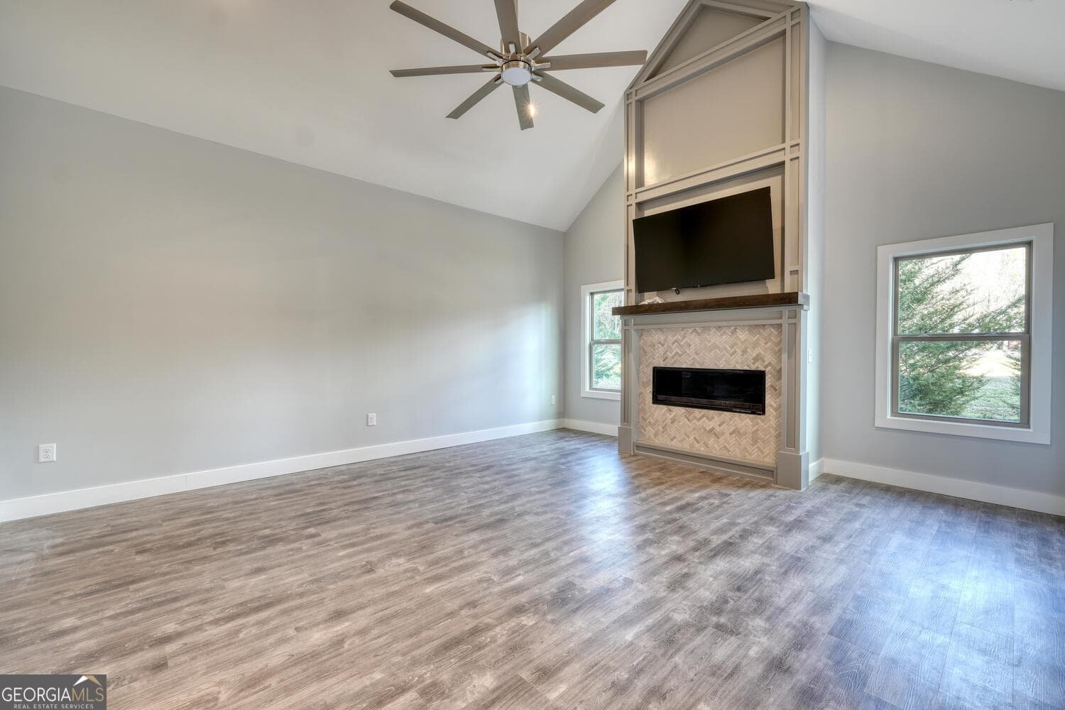 3 bedroom, 2.5 bathroom, 2,075 sq ft single family residence under contract at 98 Brett Way F, Hiawassee, GA 30546 — photo 9