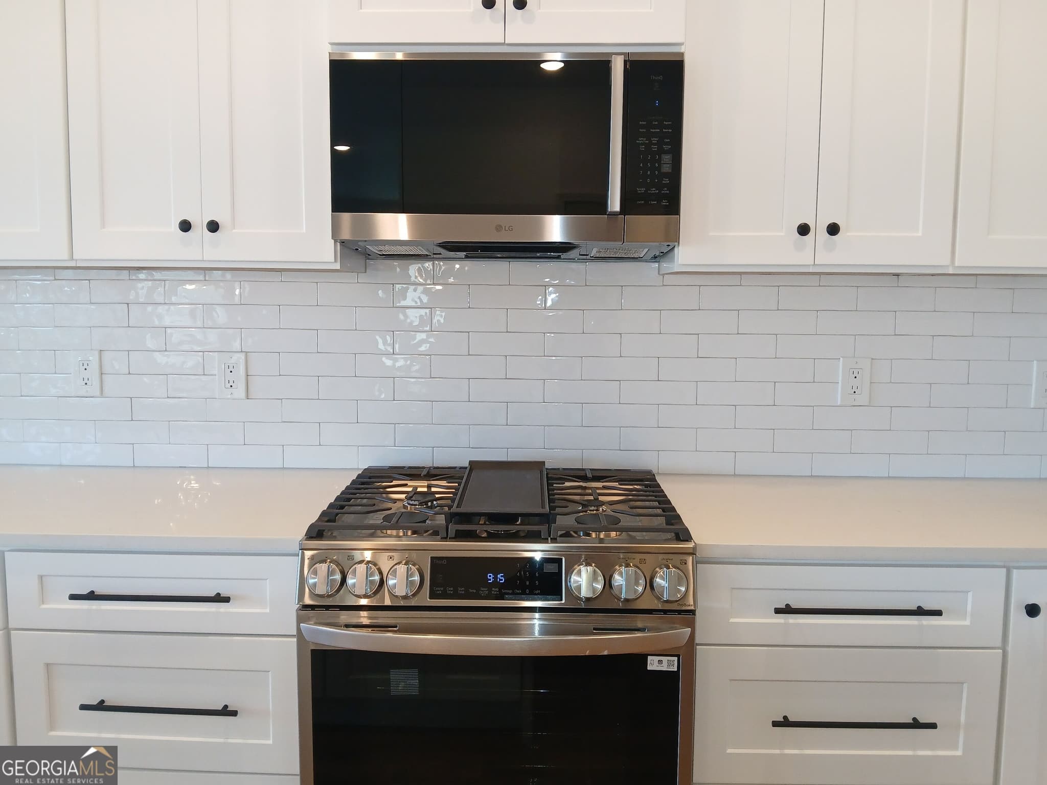 5 bedroom, 3.5 bathroom, 2,700 sq ft single family residence for rent at 245 Lakeview Drive, Locust Grove, GA 30248 for $3,000 a month — photo 9