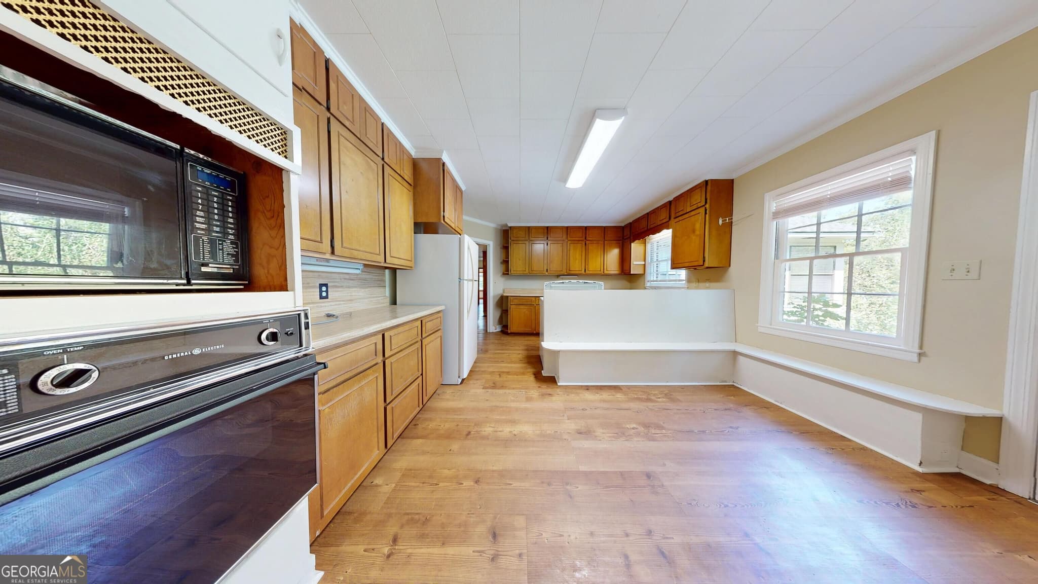 3 bedroom, 2 bathroom, 2,585 sq ft single family residence for sale at 634 W Main Street, Swainsboro, GA 30401 — photo 6