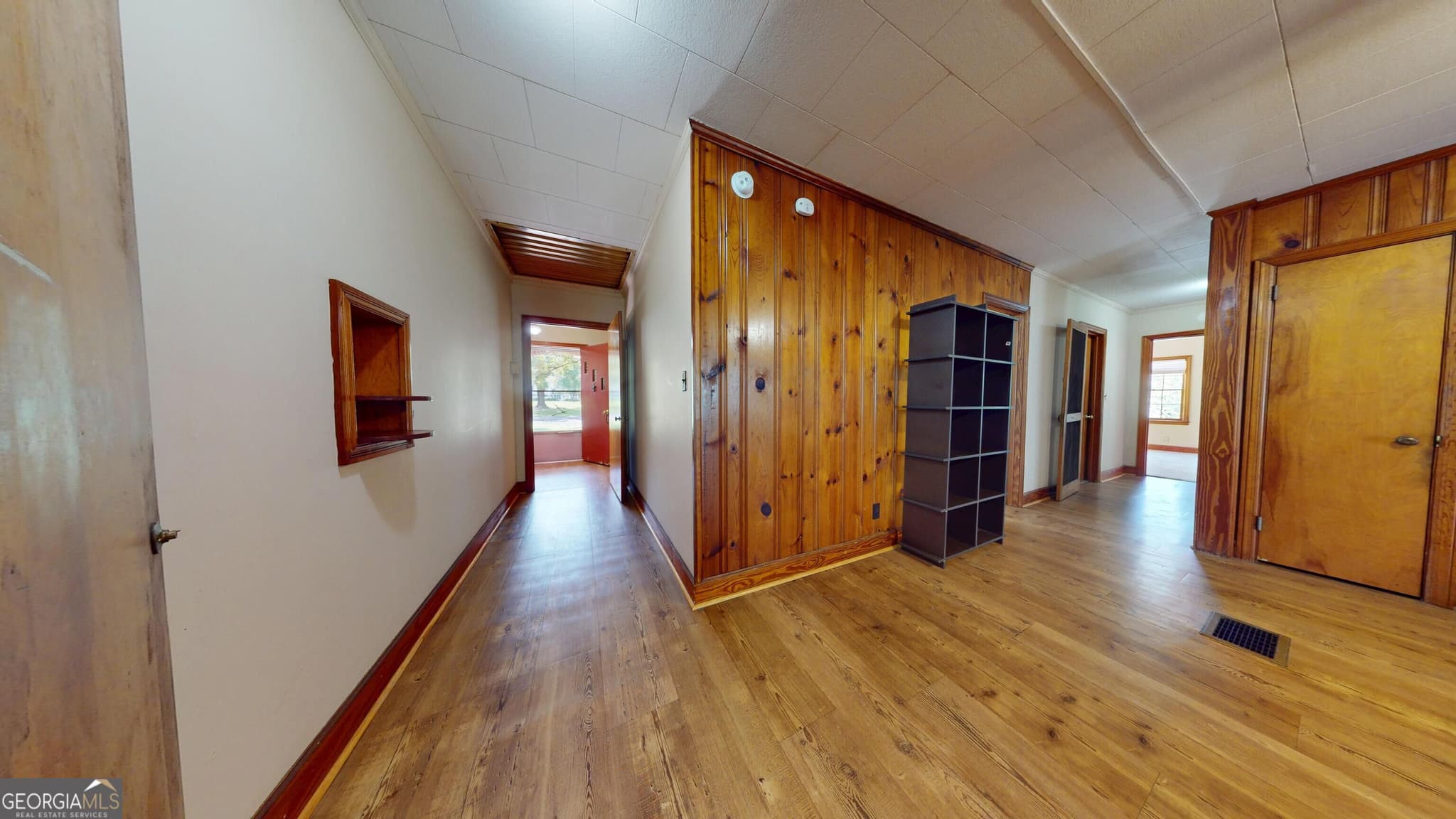 3 bedroom, 2 bathroom, 2,585 sq ft single family residence for sale at 634 W Main Street, Swainsboro, GA 30401 — photo 9