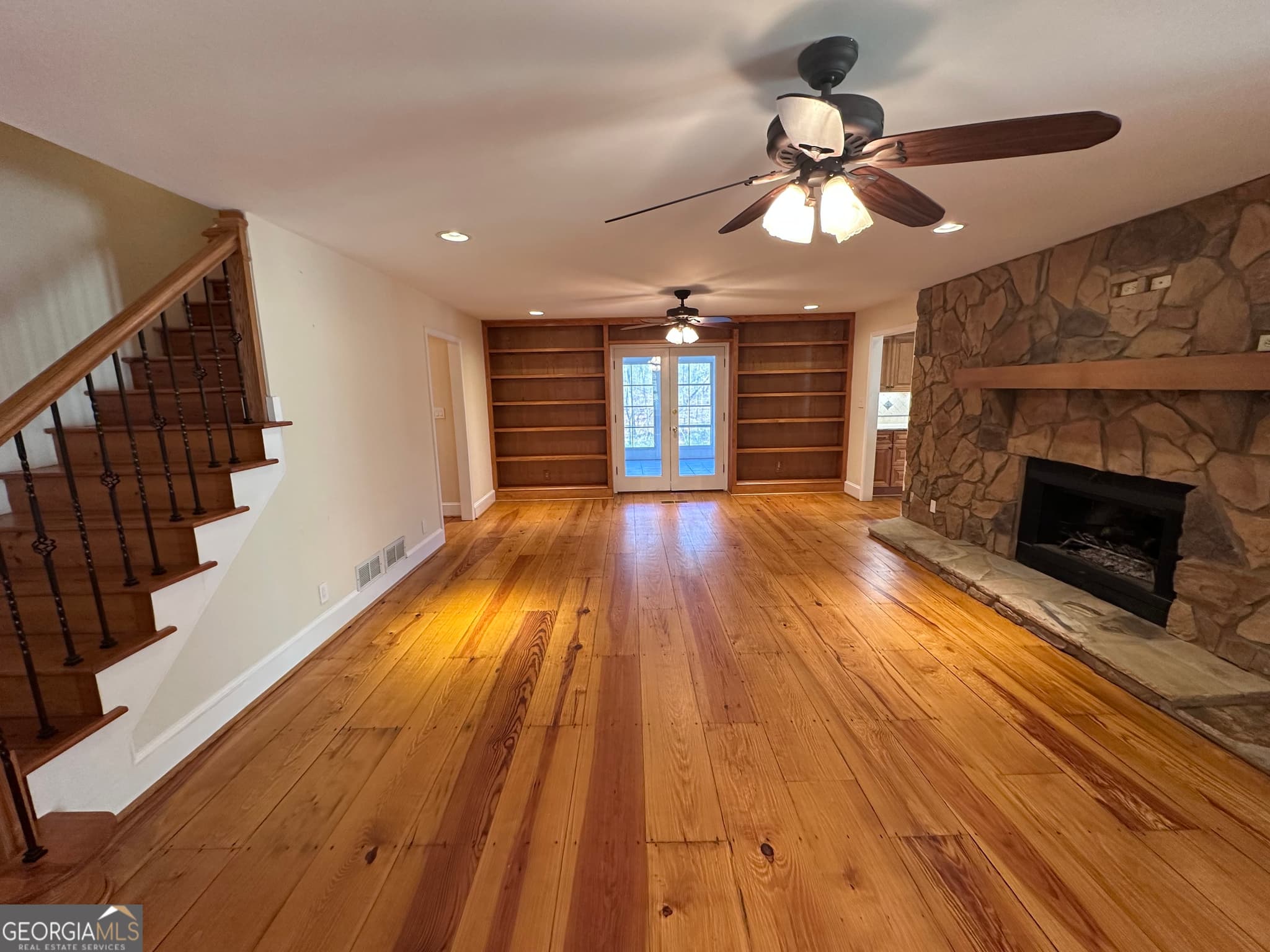 4 bedroom, 3.5 bathroom, 3,823 sq ft single family residence for sale at 8518 Downs Road, Winston, GA 30187 — photo 2