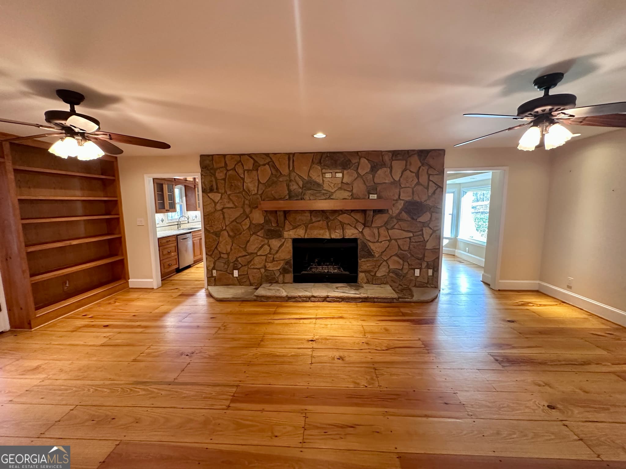4 bedroom, 3.5 bathroom, 3,823 sq ft single family residence for sale at 8518 Downs Road, Winston, GA 30187 — photo 4