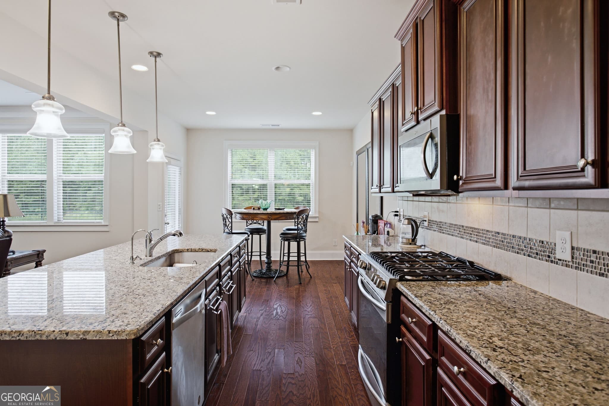 5 bedroom, 4 bathroom, 3,492 sq ft single family residence for sale at 366 Gail Pond Drive, Lawrenceville, GA 30045 — photo 5