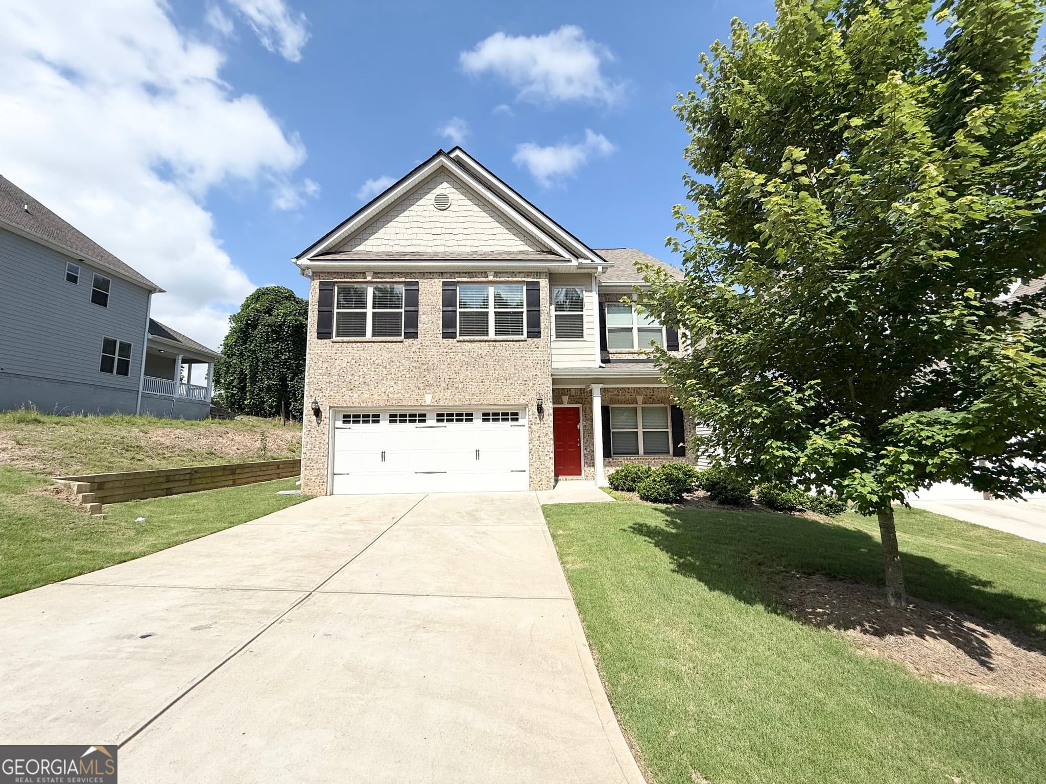 4 bedroom, 2.5 bathroom, 2,352 sq ft single family residence for sale at 255 Dublin Way, Dallas, GA 30132 — photo 2