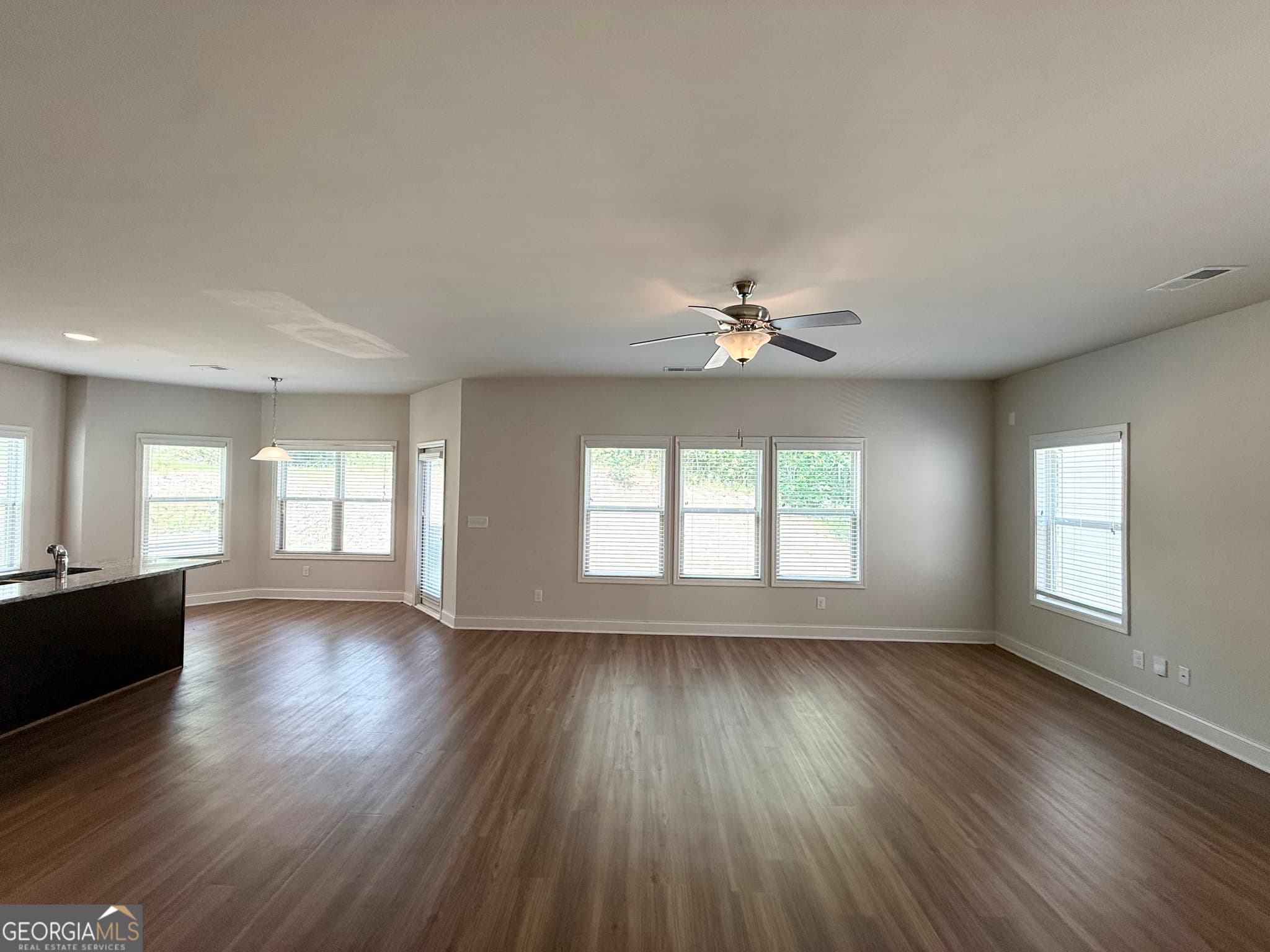 4 bedroom, 2.5 bathroom, 2,352 sq ft single family residence for sale at 255 Dublin Way, Dallas, GA 30132 — photo 4