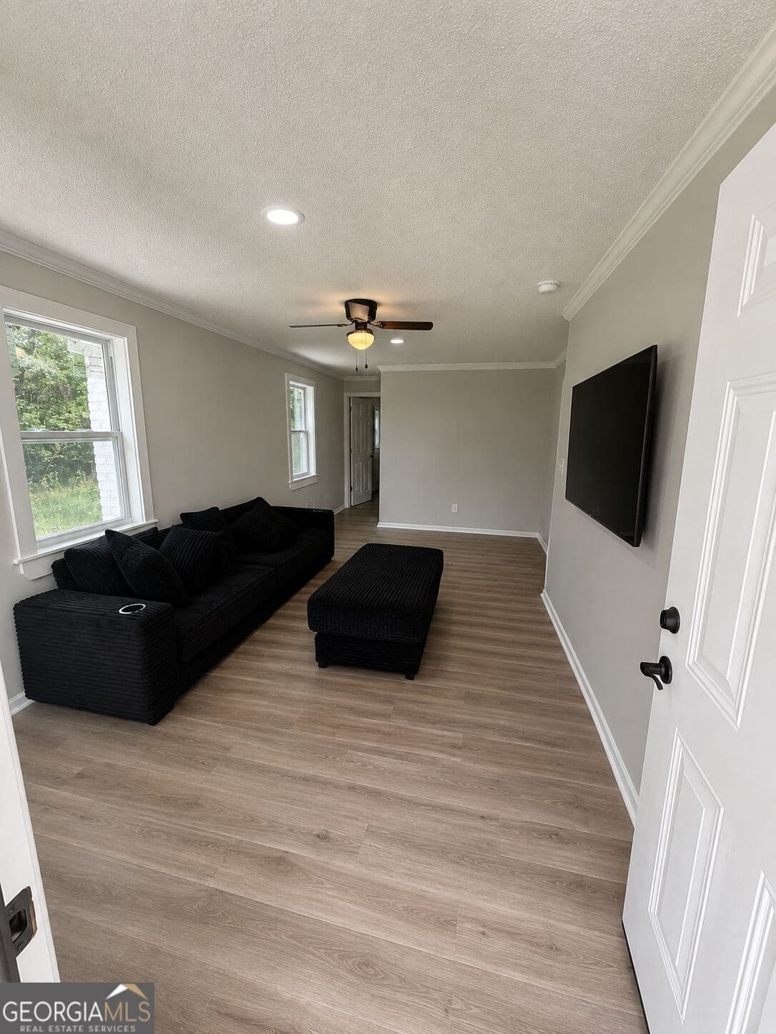 4 bedroom, 2 bathroom, 1,610 sq ft single family residence for sale at 107 Benjamin Street, Fort Valley, GA 31030 — photo 3