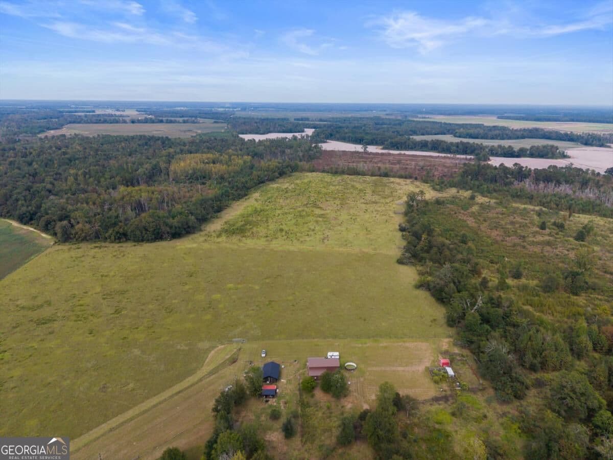 1 bedroom, 1 bathroom, 600 sq ft single family residence for sale at 1031 Scotts Store Road, Millen, GA 30442 — photo 7